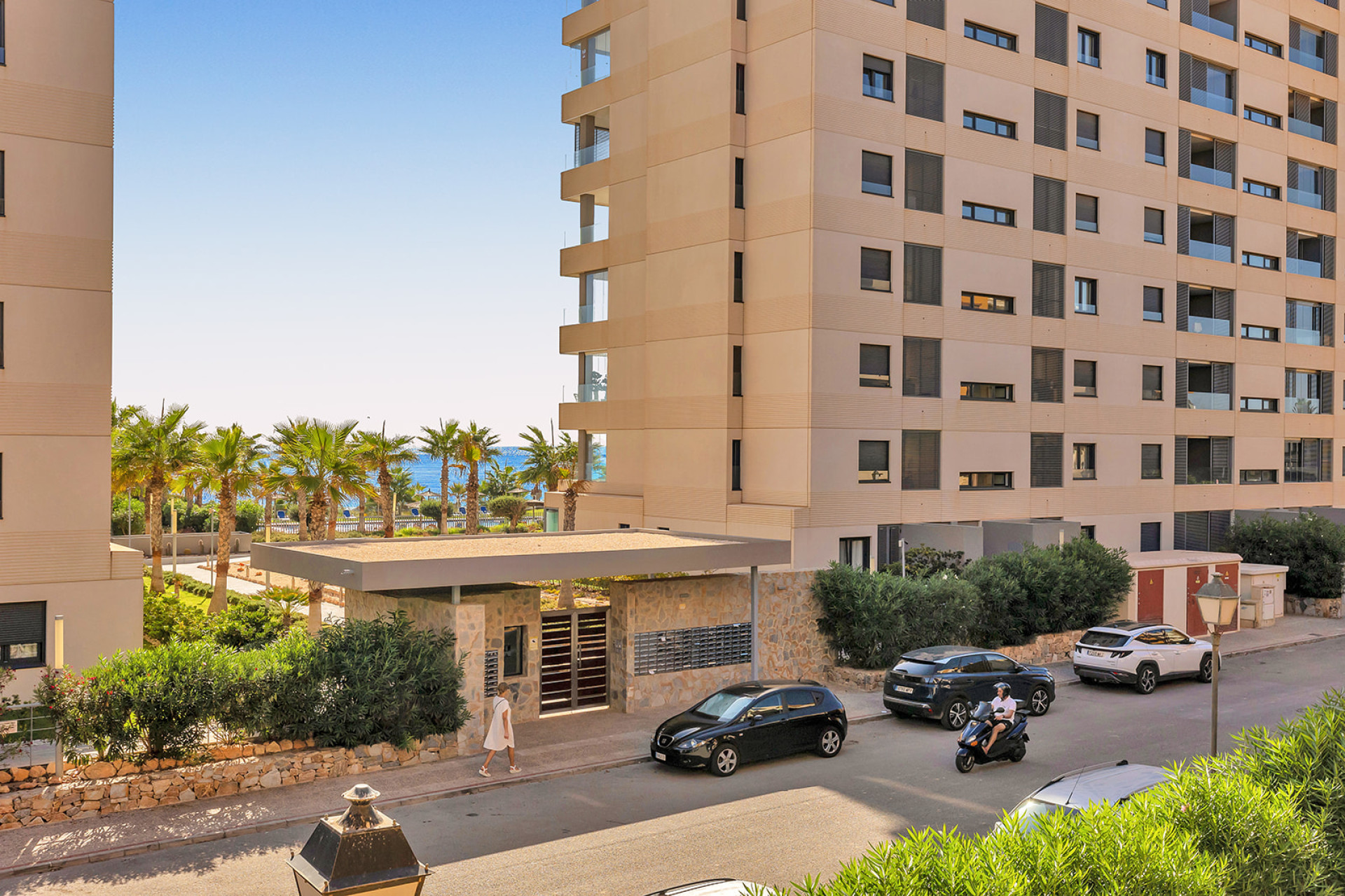 Herverkoop - 1. Apartment / flat - Torrevieja - Orihuela Costa