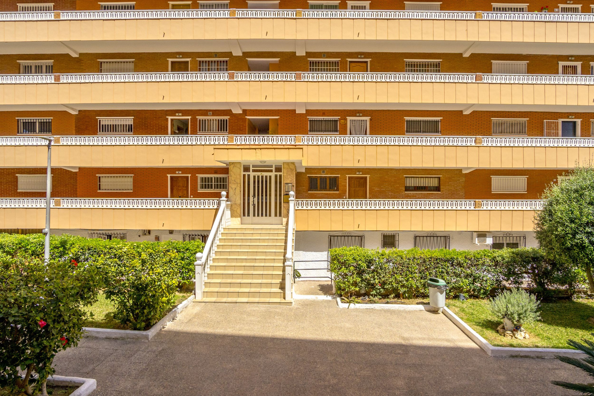 Herverkoop - 1. Apartment / flat - Torrevieja - Orihuela Costa