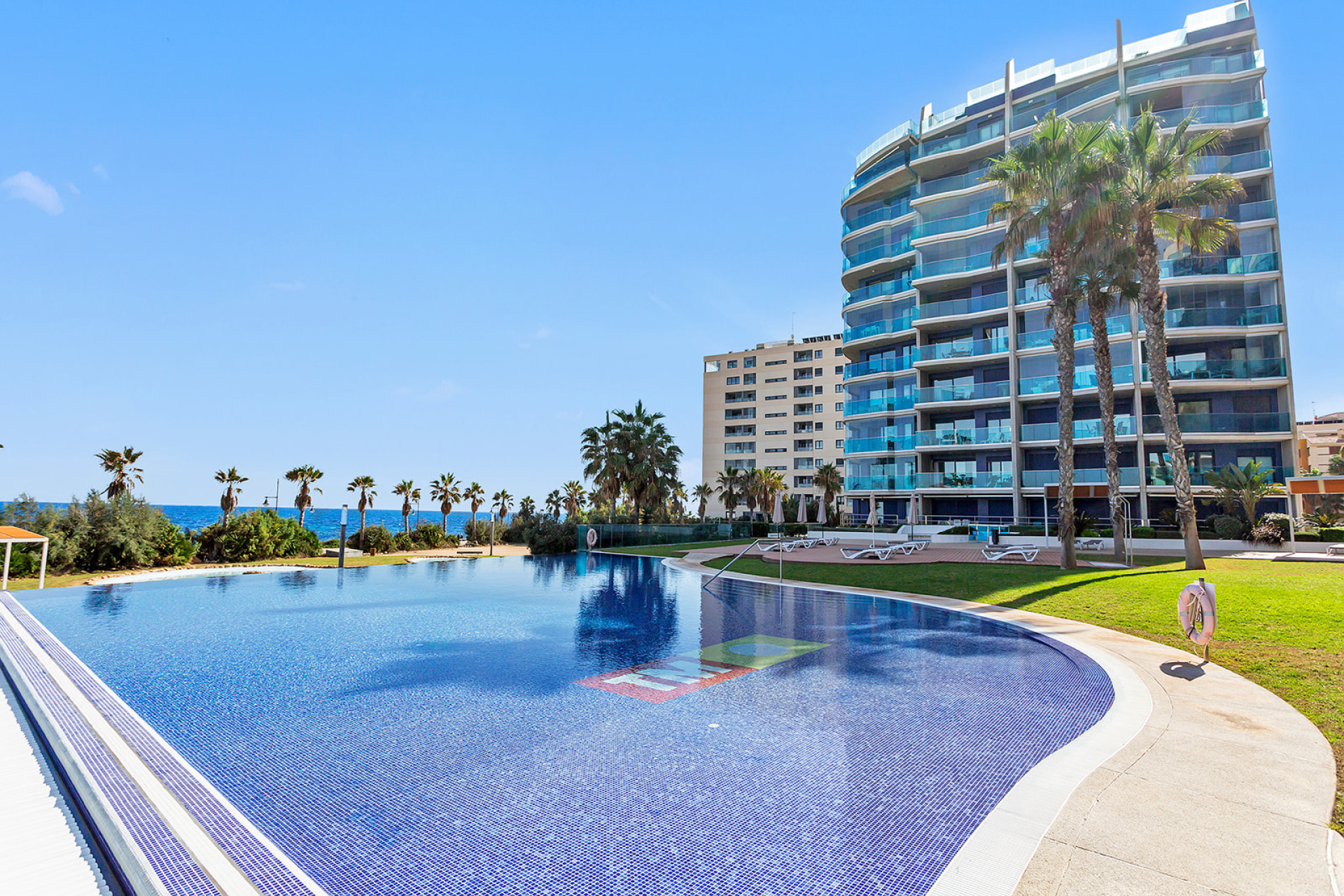 Herverkoop - 1. Apartment / flat - Torrevieja - Orihuela Costa