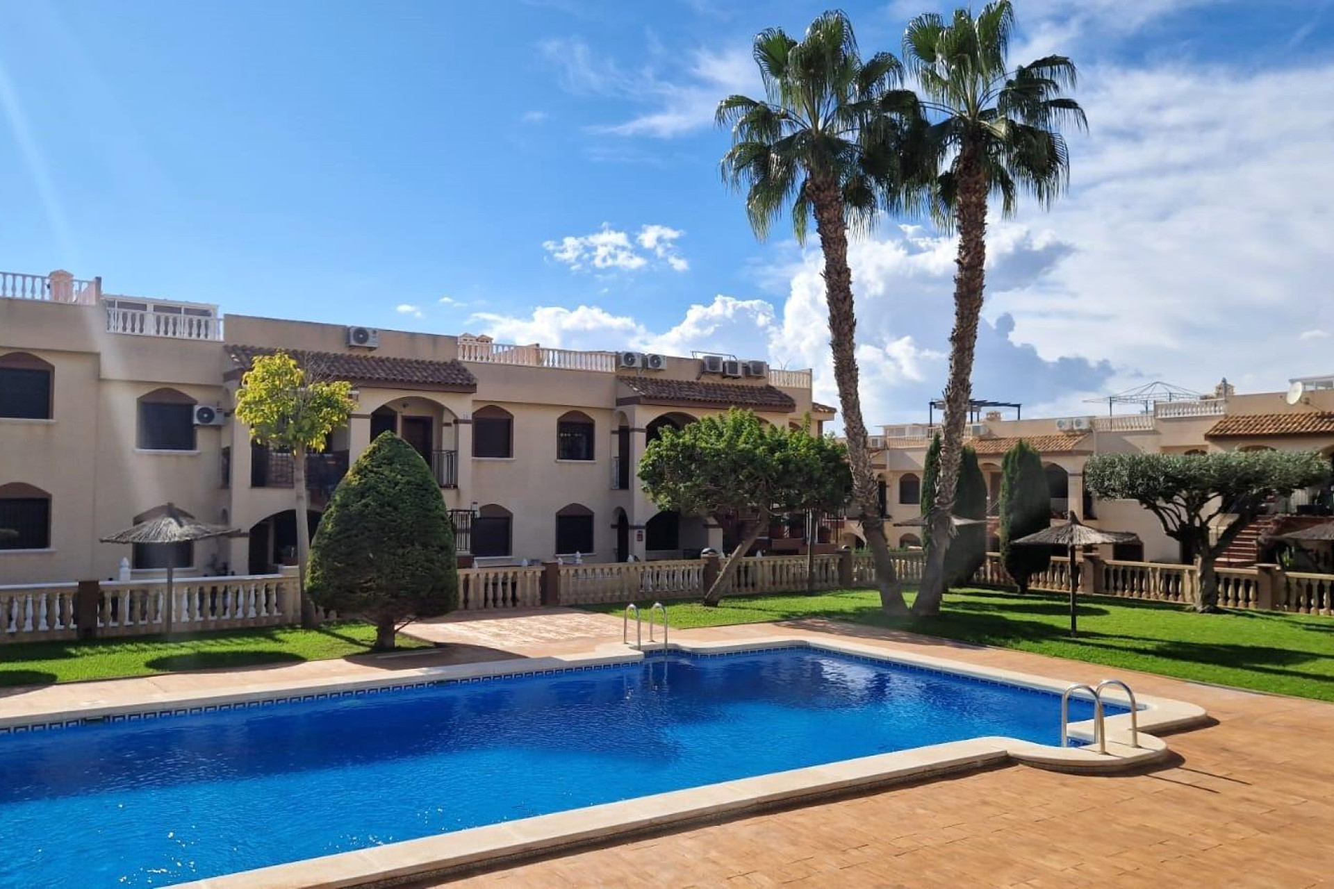 Herverkoop - 1. Apartment / flat - Torrevieja - Orihuela Costa