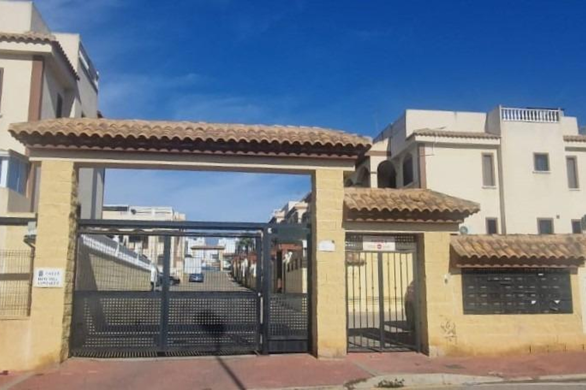 Herverkoop - 1. Apartment / flat - Torrevieja - Orihuela Costa