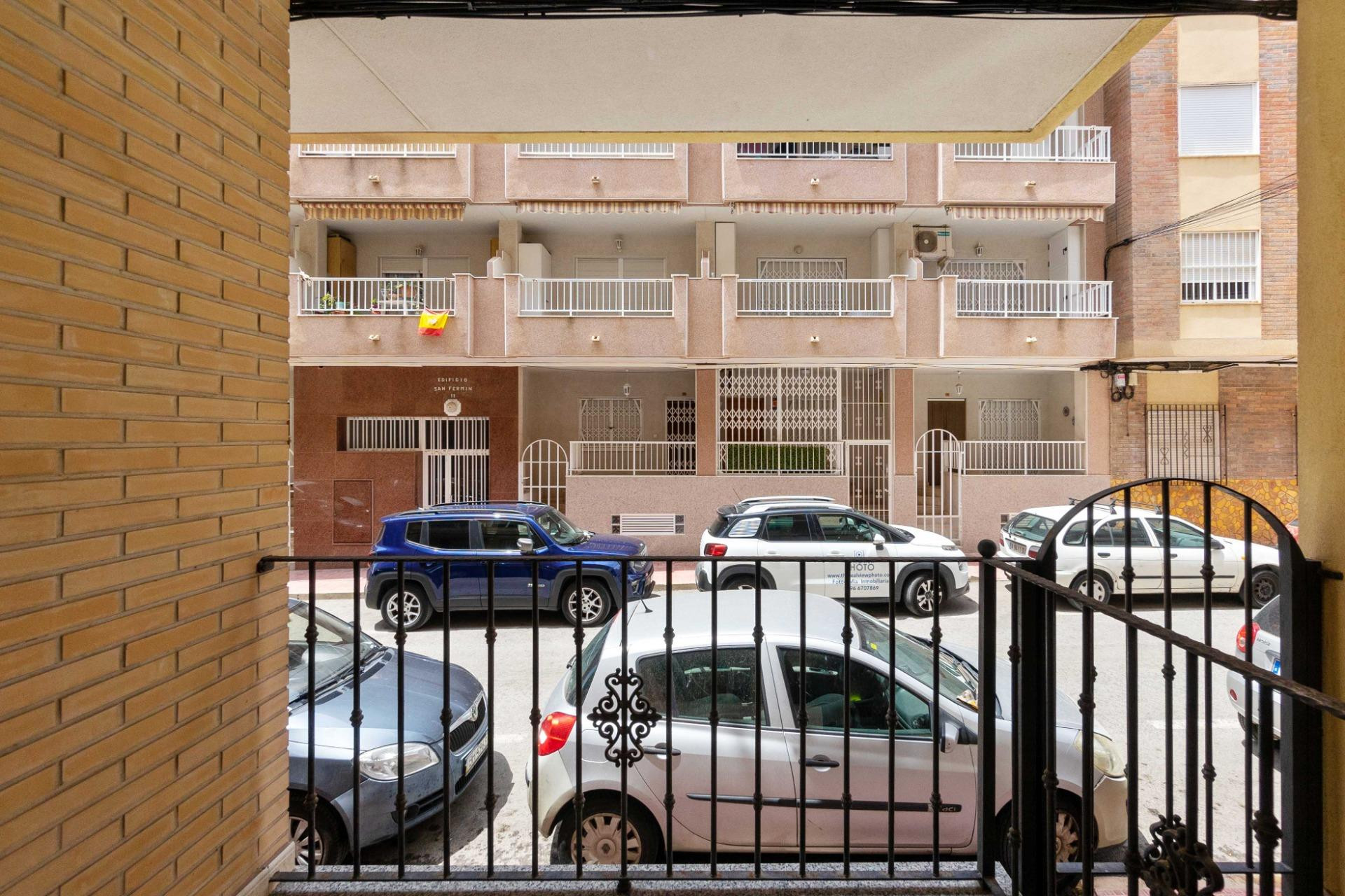 Herverkoop - 1. Apartment / flat - Torrevieja - Playa del Cura