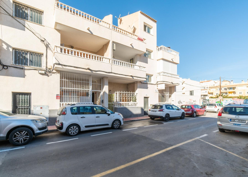 Herverkoop - 1. Apartment / flat - Torrevieja - Playa del Cura