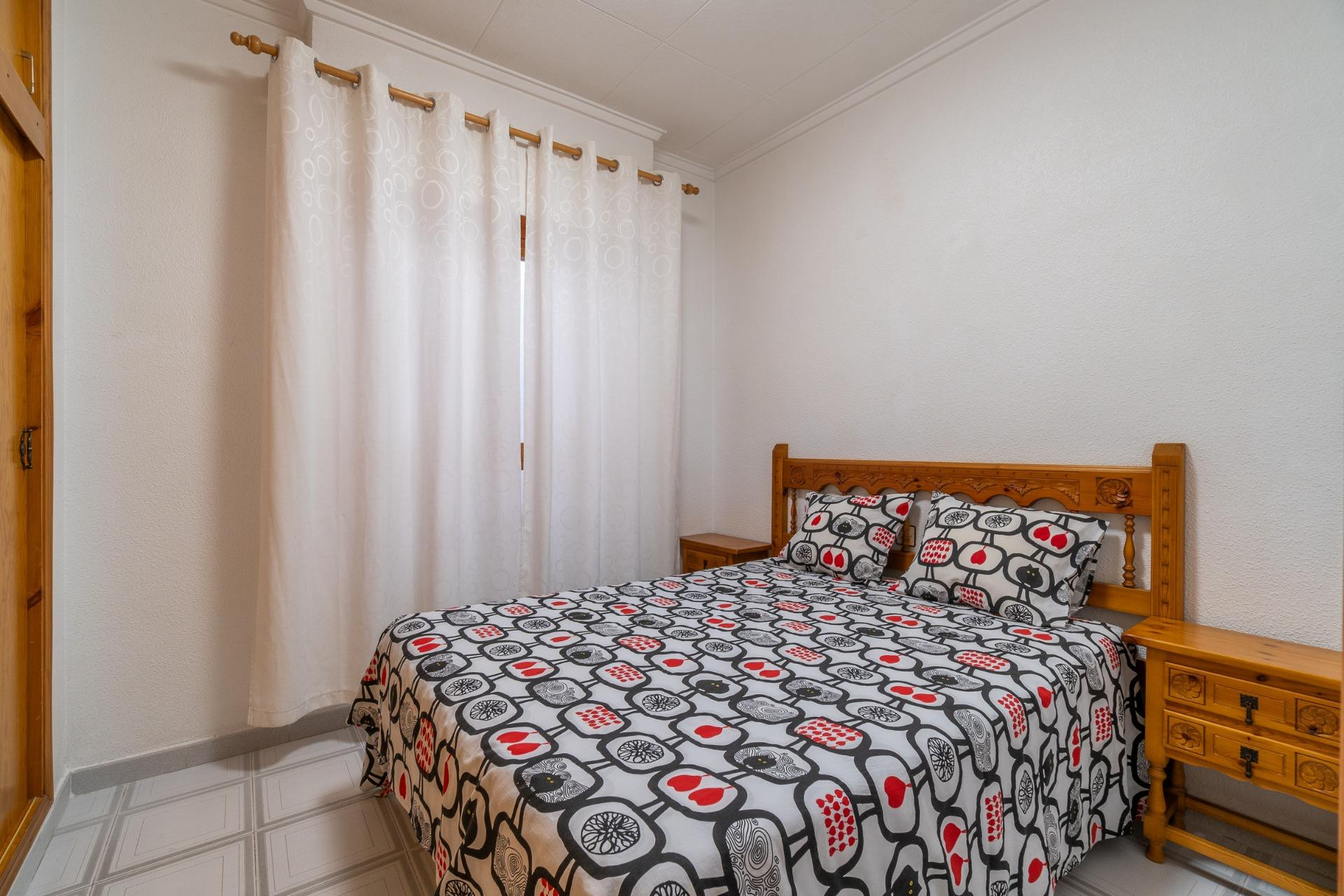 Herverkoop - 1. Apartment / flat - Torrevieja - Playa del Cura