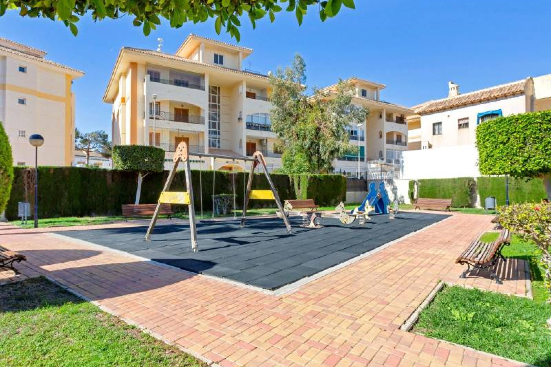 Herverkoop - 1. Apartment / flat - Torrevieja