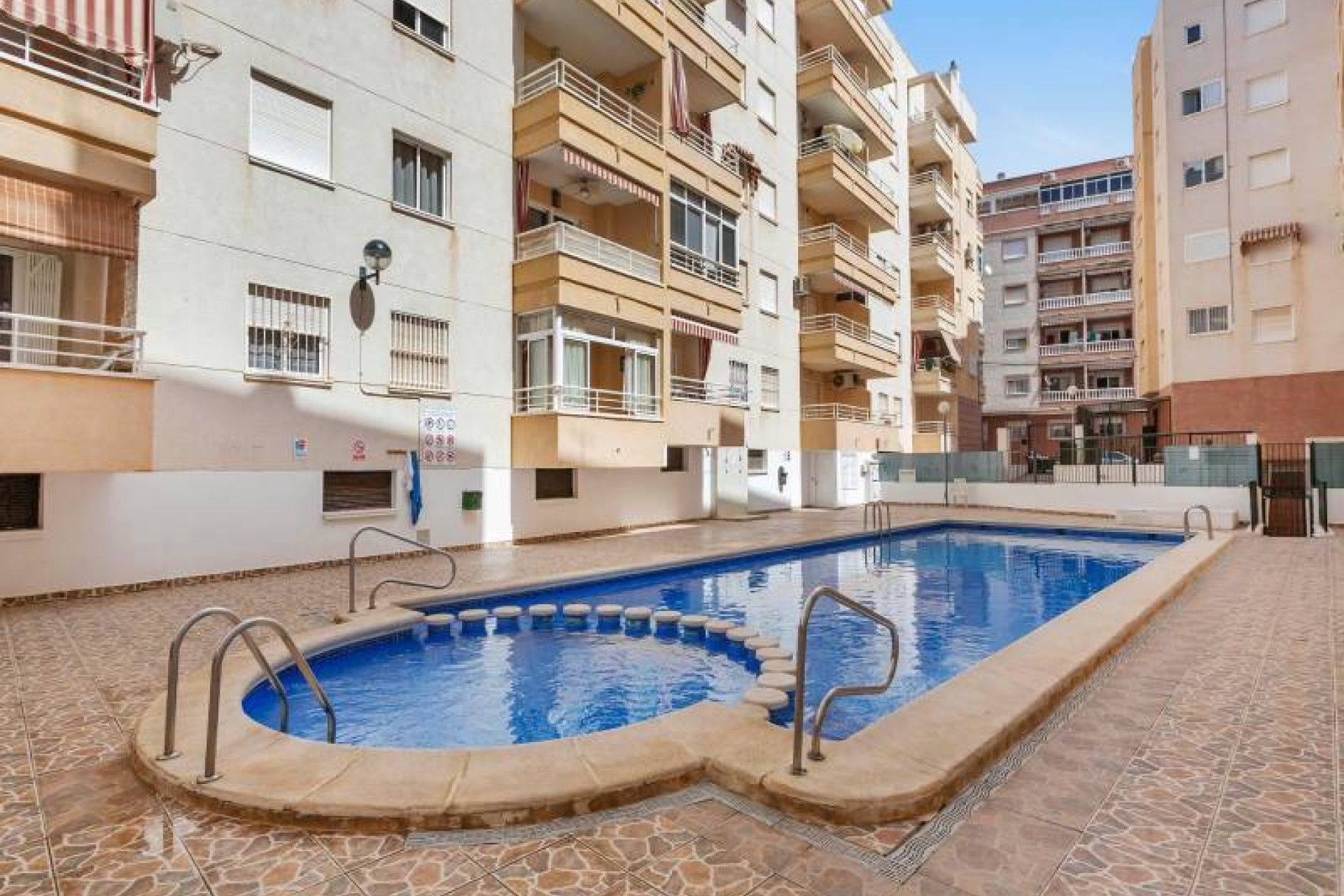 Herverkoop - 1. Apartment / flat - Torrevieja