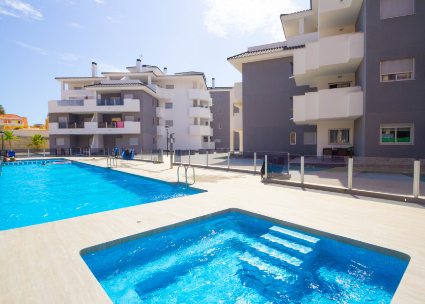 Herverkoop - 1. Apartment / flat - Villamartin - Orihuela Costa