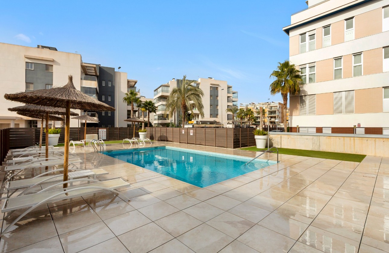 Herverkoop - 1. Apartment / flat - Villamartin - Orihuela Costa