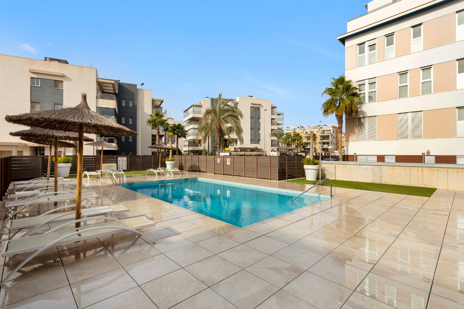 Herverkoop - 1. Apartment / flat - Villamartin - Orihuela Costa