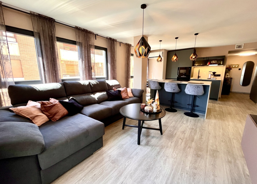 Herverkoop - 1. Appartement / flat - Almoradí - Costa Blanca Zuid