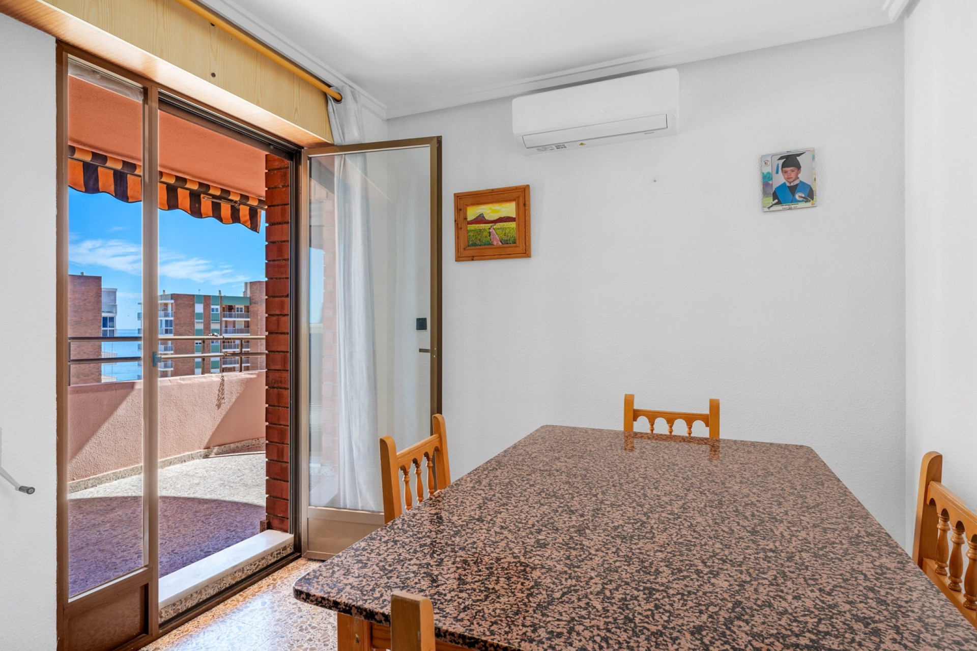 Herverkoop - 1. Appartement / flat - Arenales del Sol - Segunda linea playa
