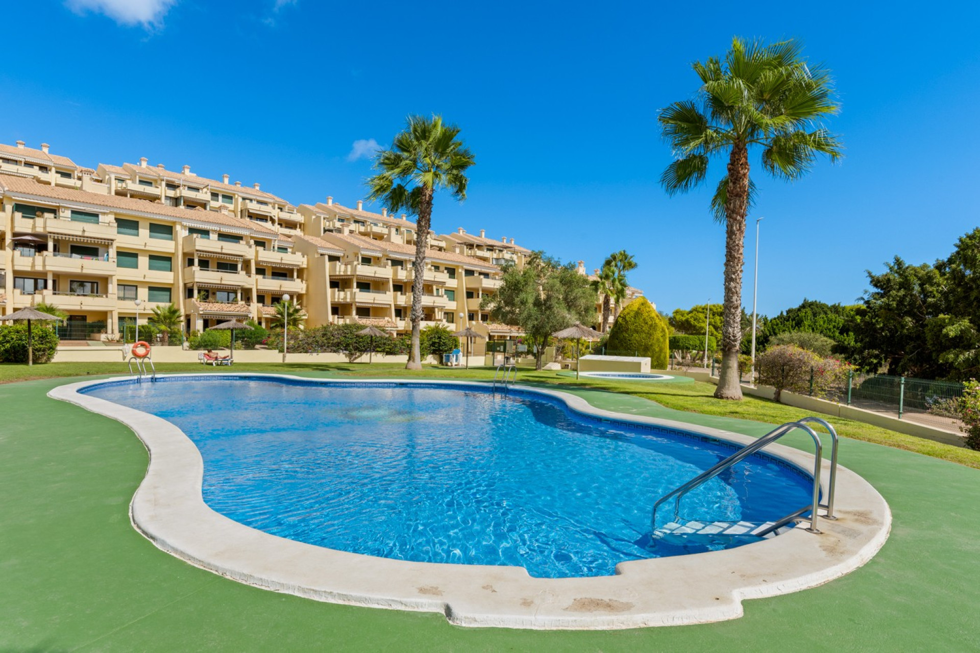 Herverkoop - 1. Appartement / flat - Dehesa de Campoamor - Costa Blanca Zuid
