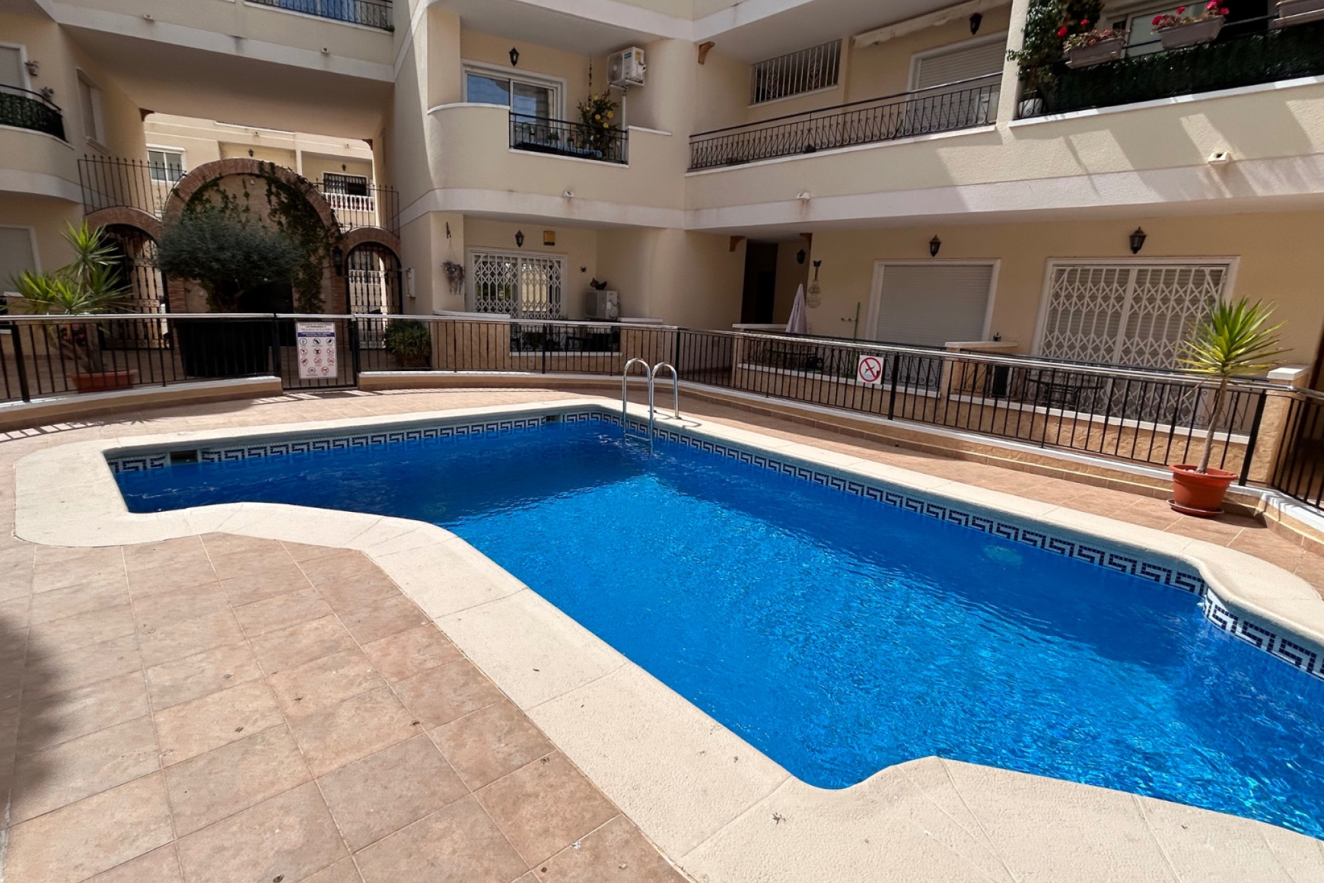Herverkoop - 1. Appartement / flat - Jacarilla - Costa Blanca Zuid