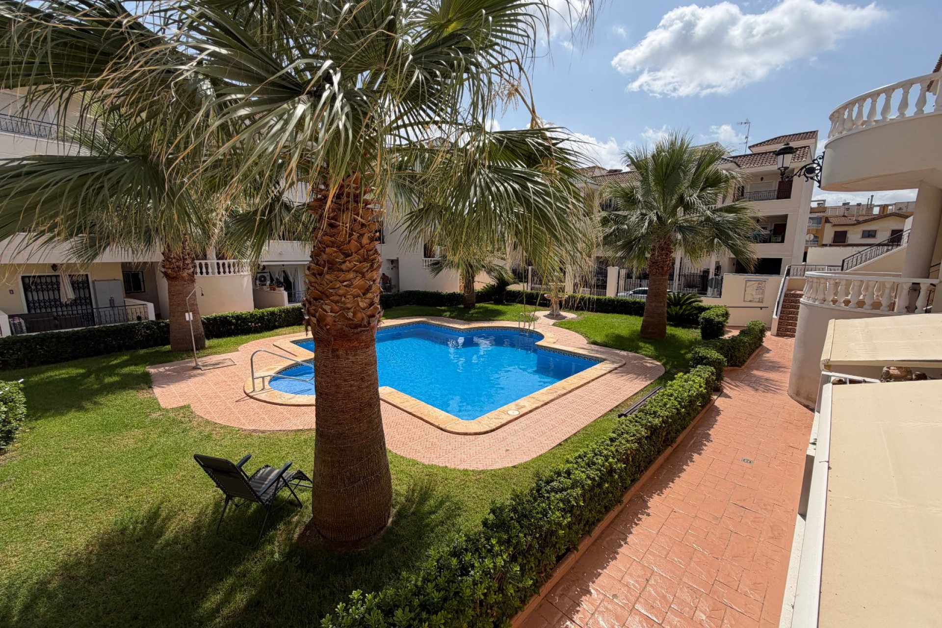 Herverkoop - 1. Appartement / flat - Jacarilla - Costa Blanca Zuid