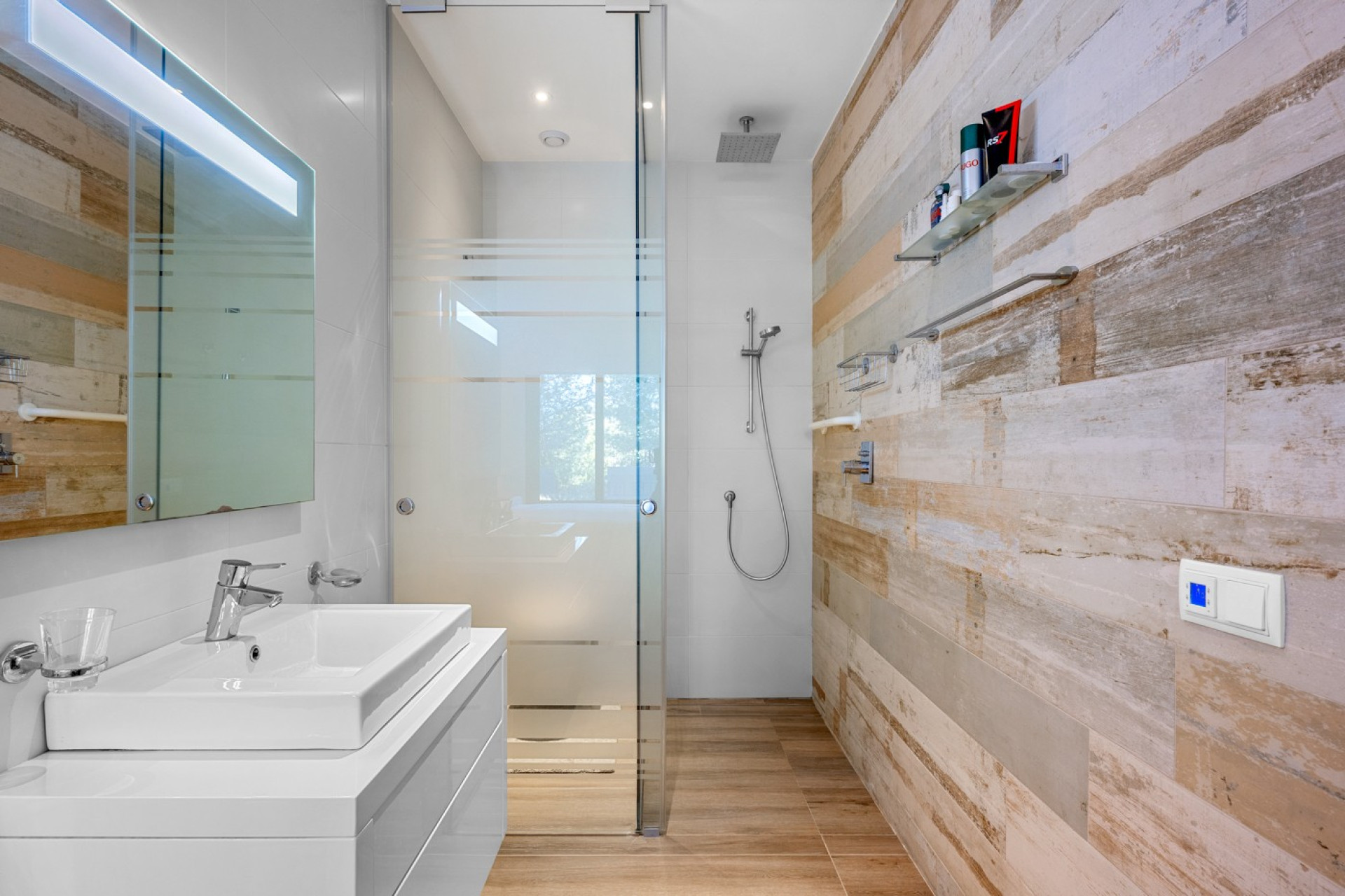 Herverkoop - 1. Appartement / flat - Las Colinas Golf - Costa Blanca Zuid