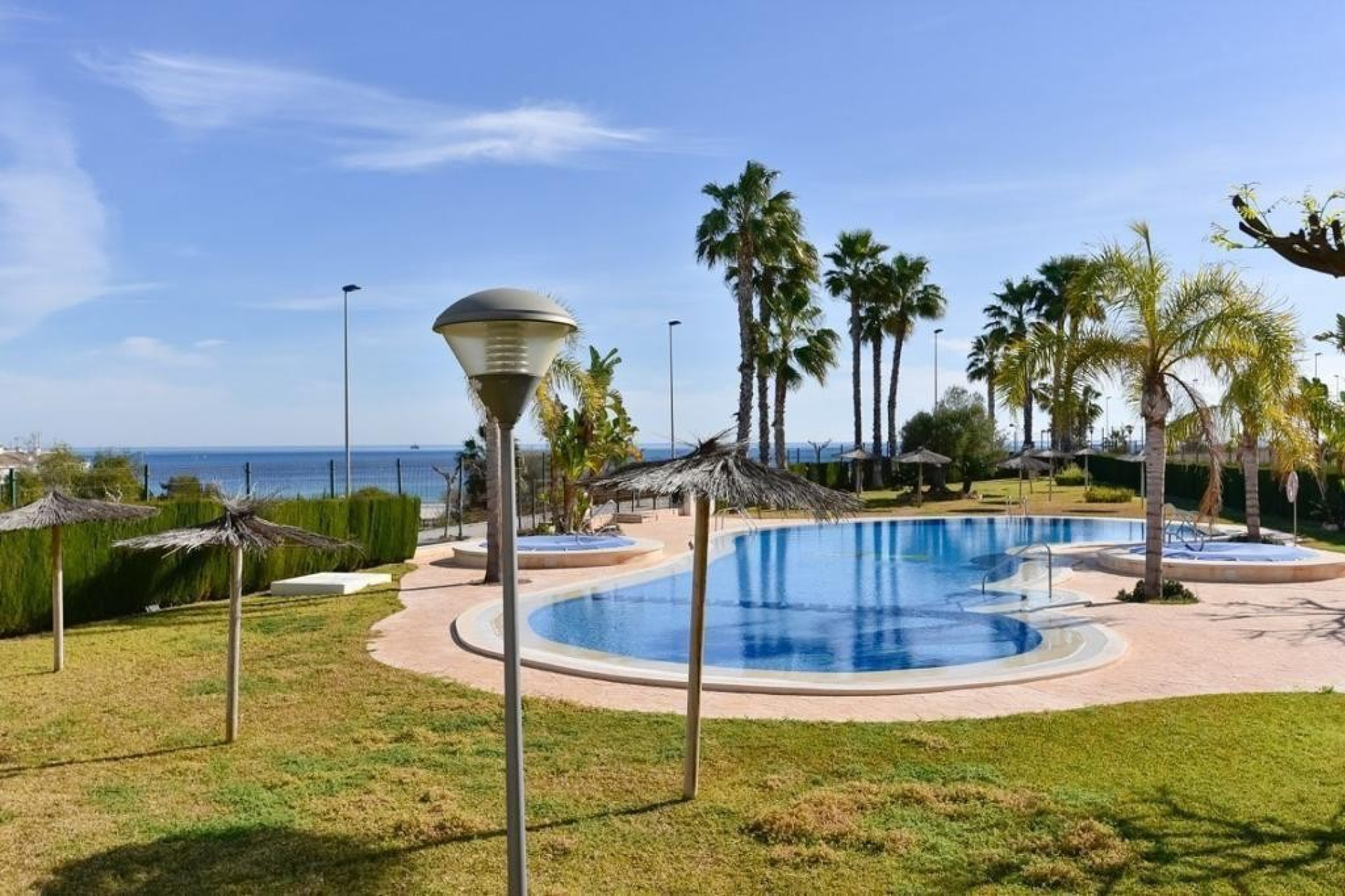 Herverkoop - 1. Appartement / flat - Mil Palmeras - Costa Blanca Zuid