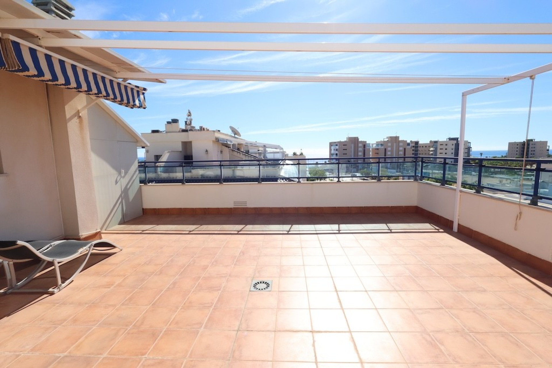 Herverkoop - 1. Appartement / flat - Mil Palmeras - Costa Blanca Zuid