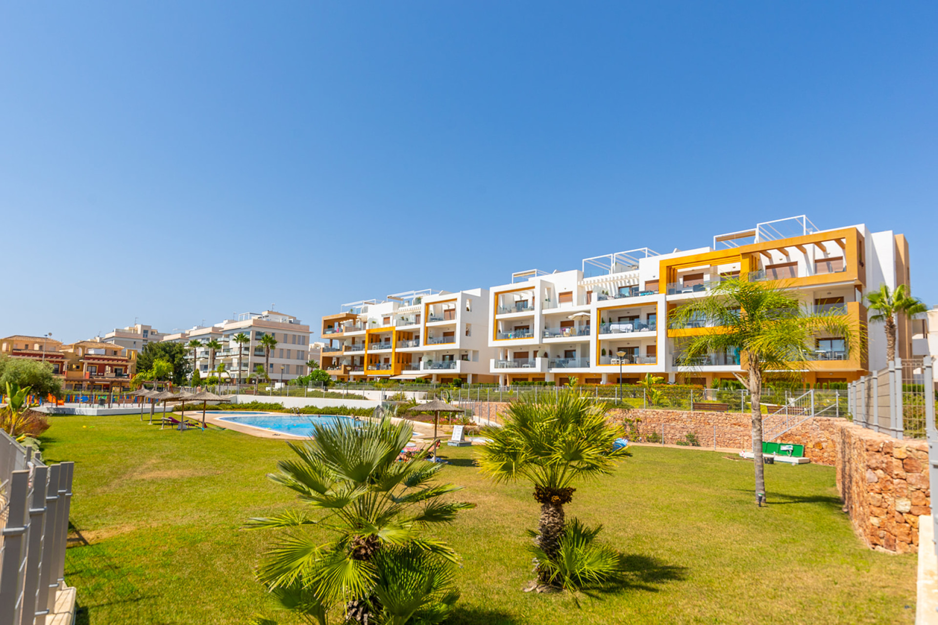 Herverkoop - 1. Appartement / flat - Orihuela Costa - Costa Blanca Zuid