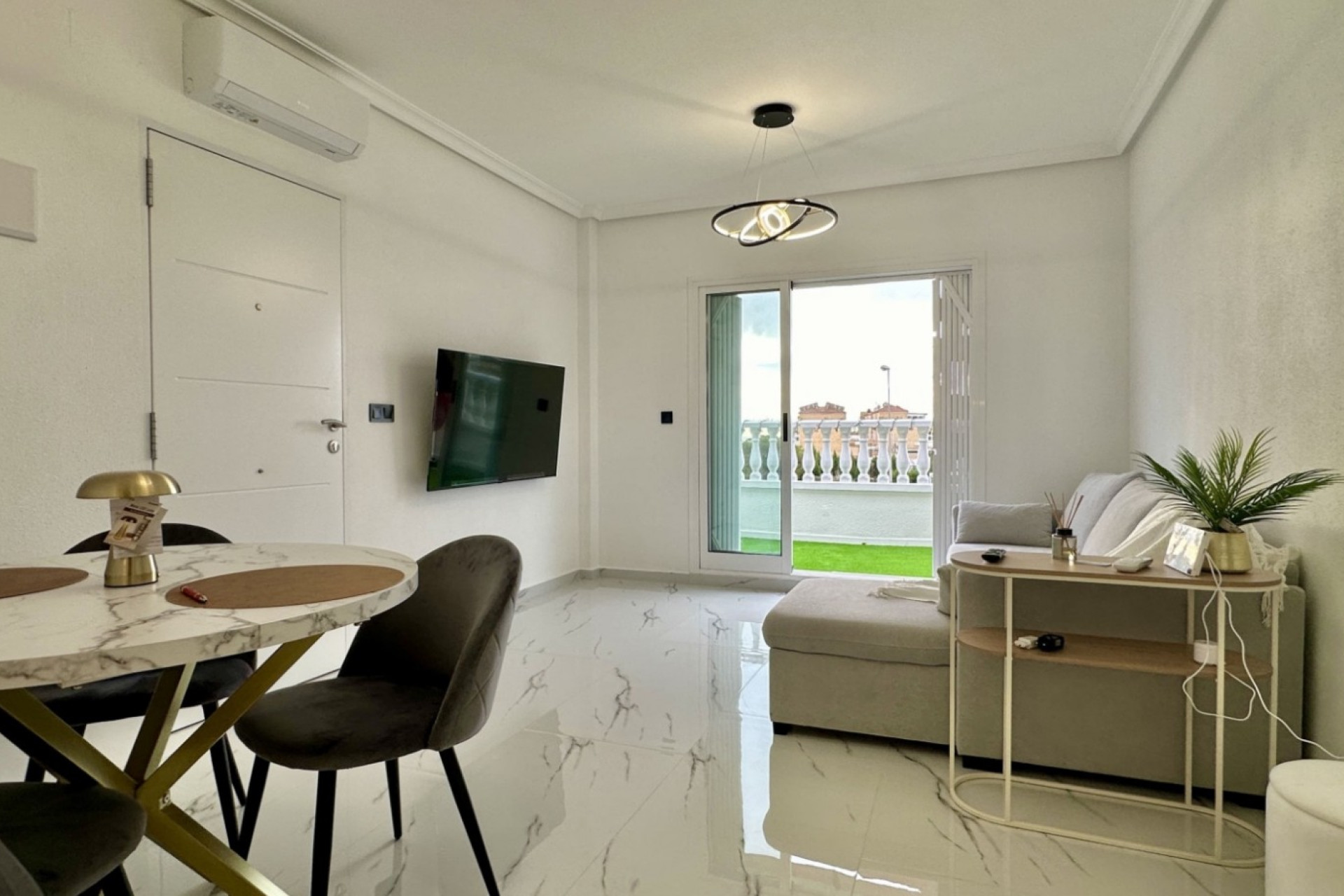 Herverkoop - 1. Appartement / flat - Orihuela Costa - Costa Blanca Zuid