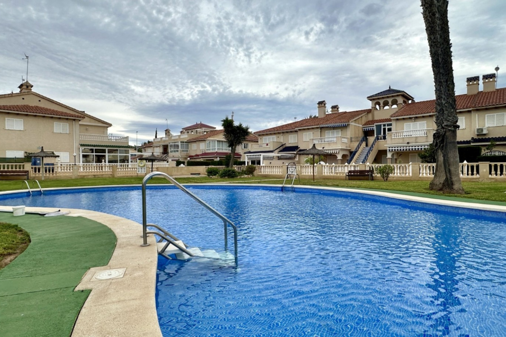 Herverkoop - 1. Appartement / flat - Orihuela Costa - Costa Blanca Zuid