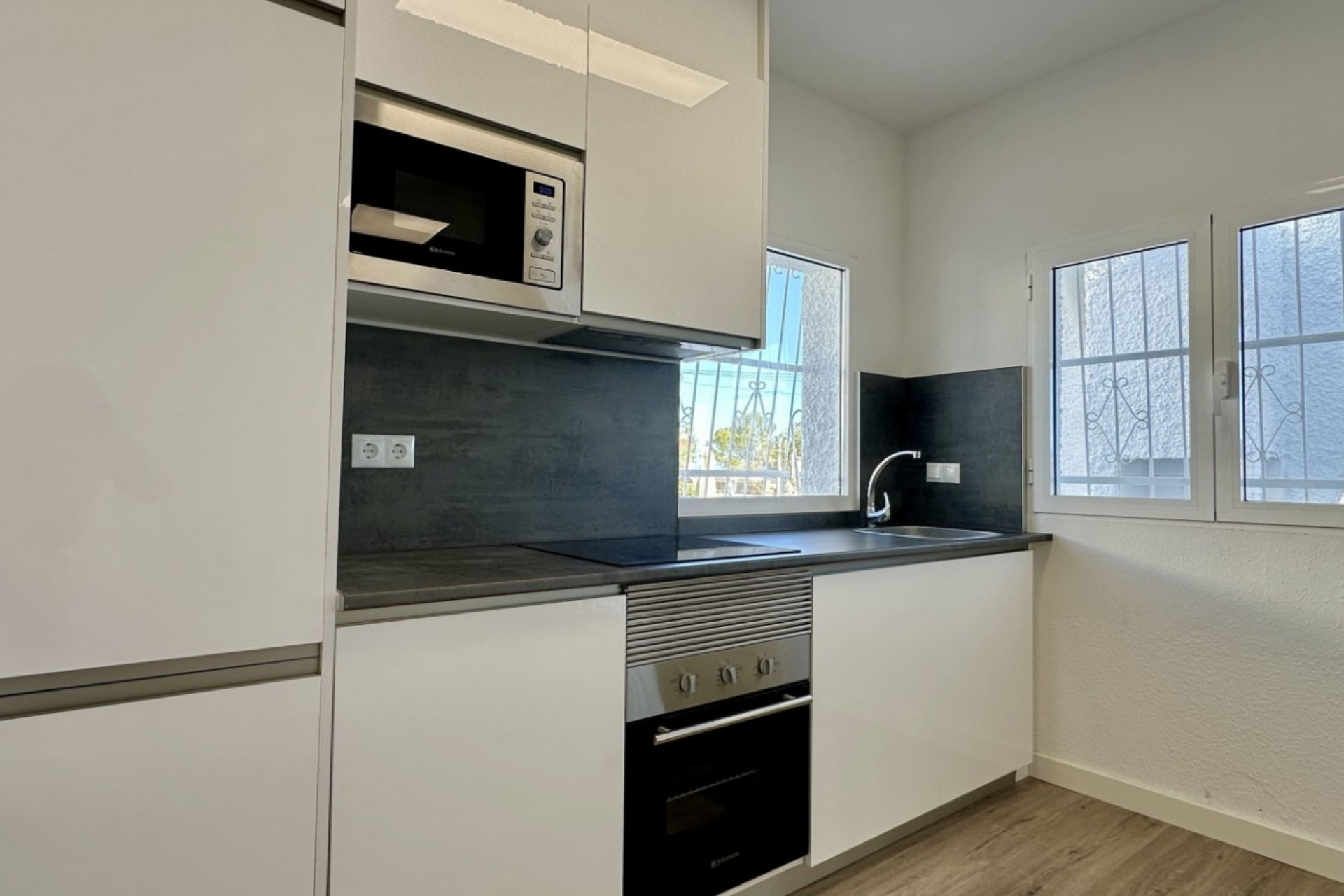 Herverkoop - 1. Appartement / flat - Orihuela Costa - Costa Blanca Zuid