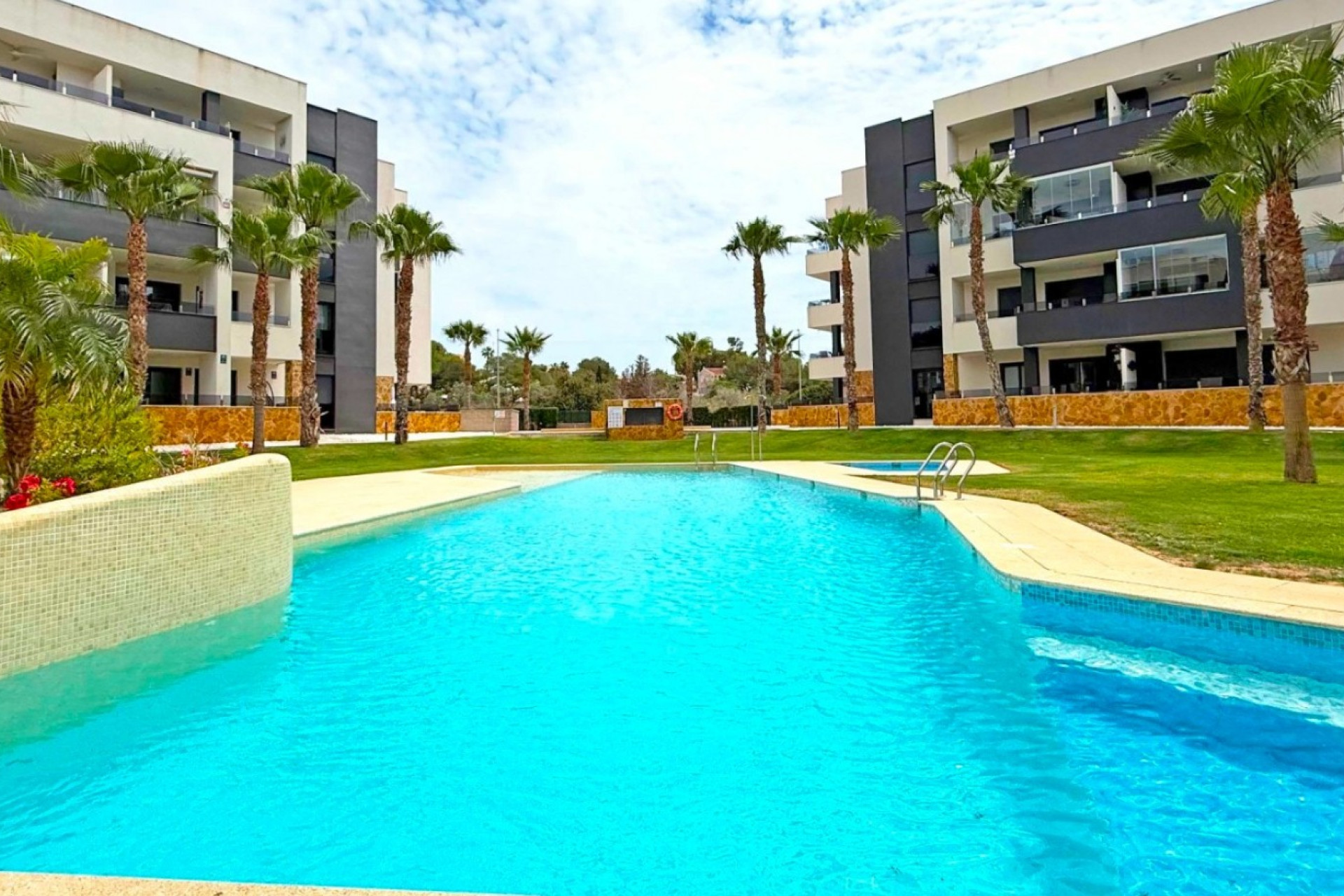 Herverkoop - 1. Appartement / flat - Orihuela Costa - Costa Blanca Zuid