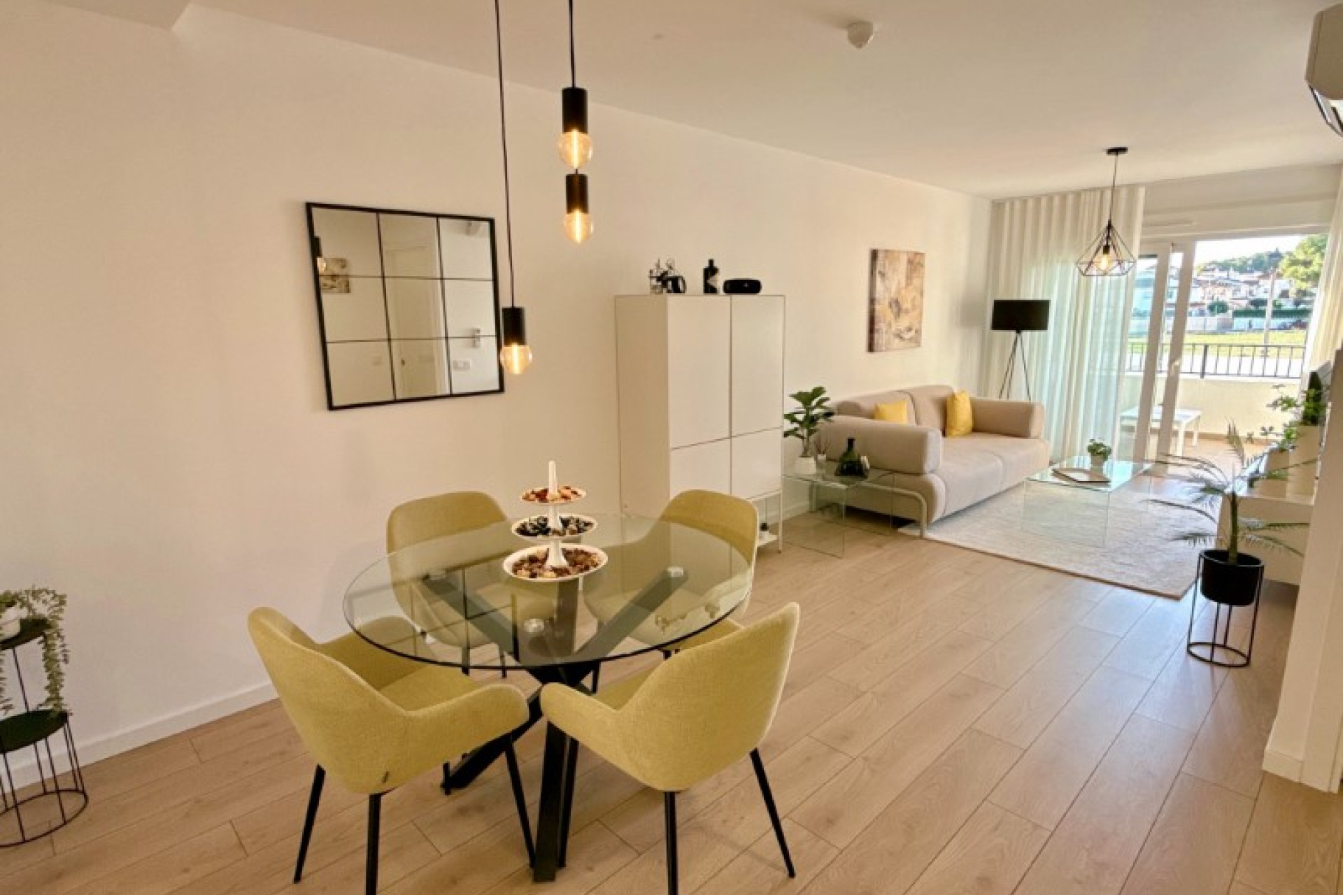 Herverkoop - 1. Appartement / flat - Pilar de la Horadada - Costa Blanca Zuid