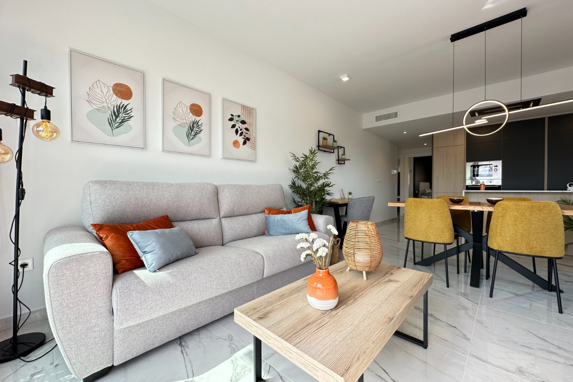 Herverkoop - 1. Appartement / flat - Playa Flamenca - Costa Blanca Zuid