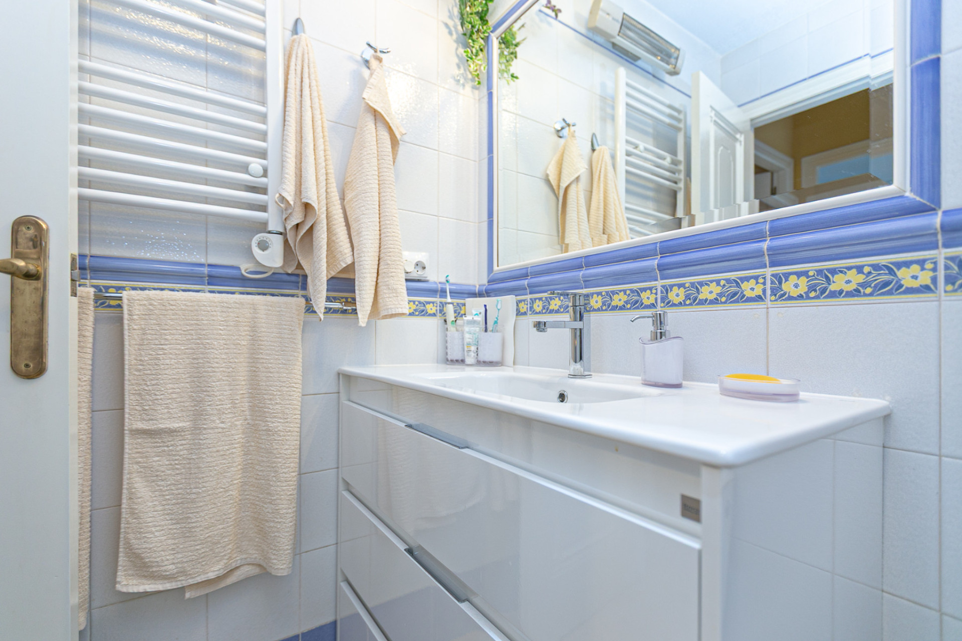 Herverkoop - 1. Appartement / flat - Playa Flamenca - Costa Blanca Zuid