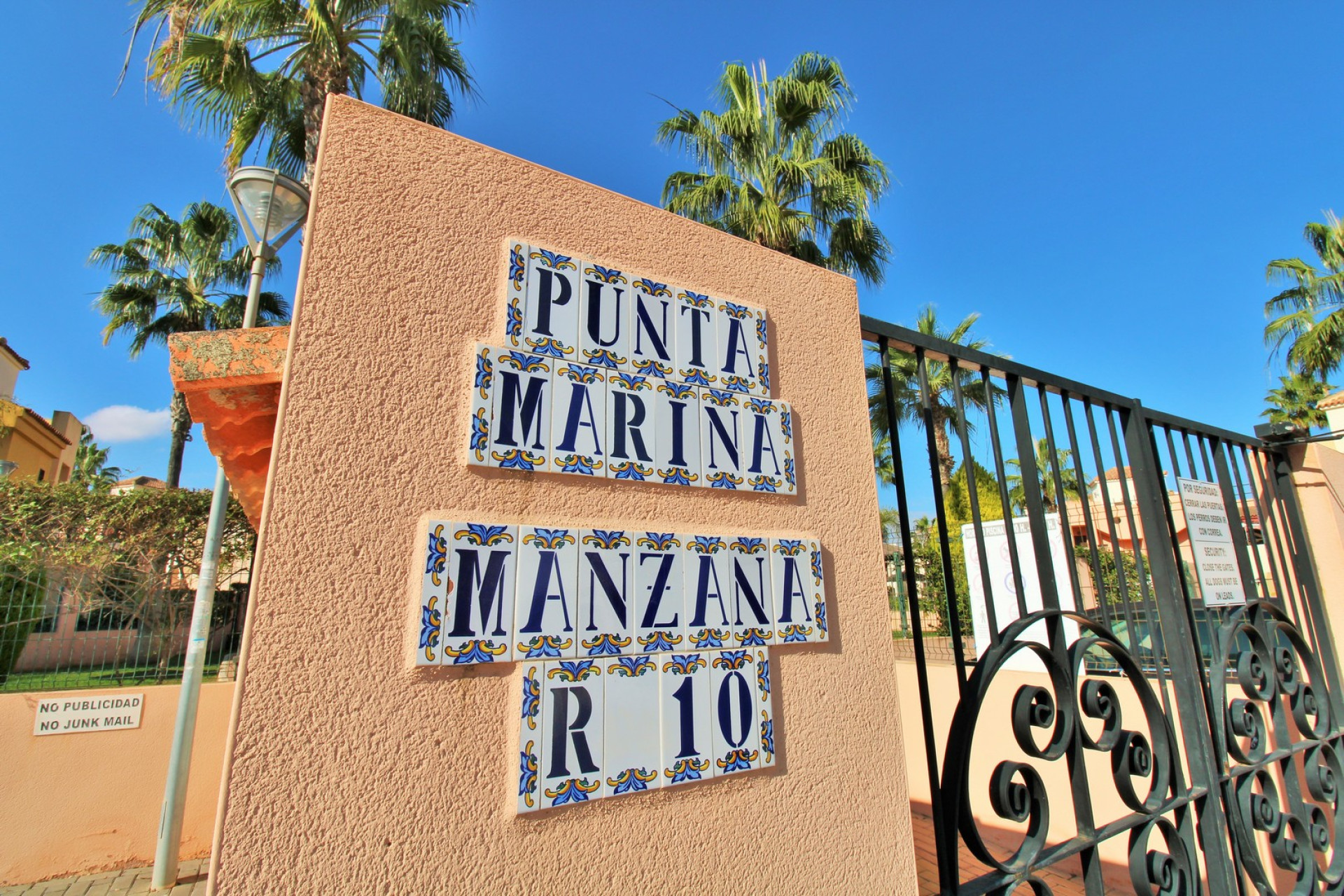 Herverkoop - 1. Appartement / flat - Punta Prima - Costa Blanca Zuid