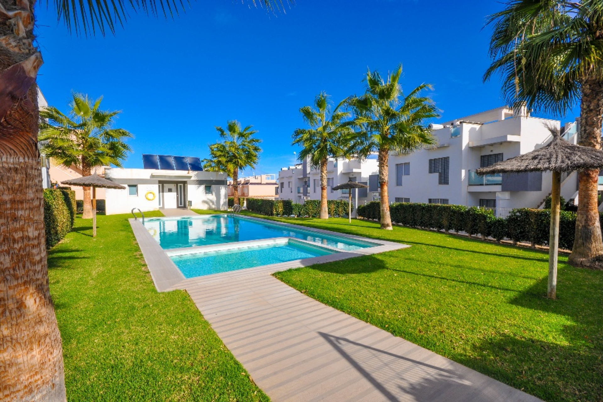 Herverkoop - 1. Appartement / flat - Punta Prima - Costa Blanca Zuid