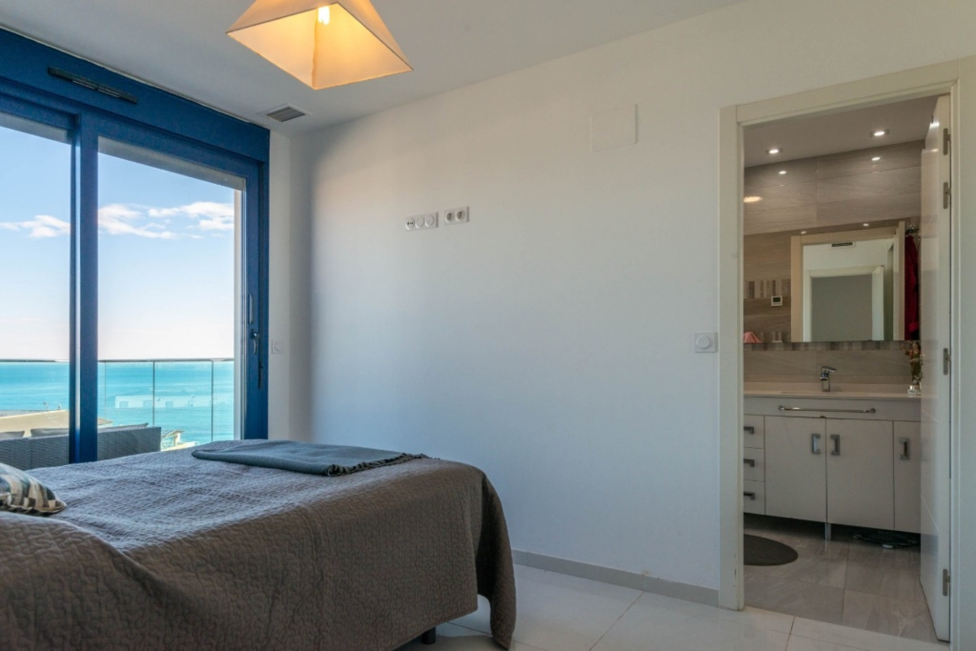 Herverkoop - 1. Appartement / flat - Punta Prima - Costa Blanca Zuid