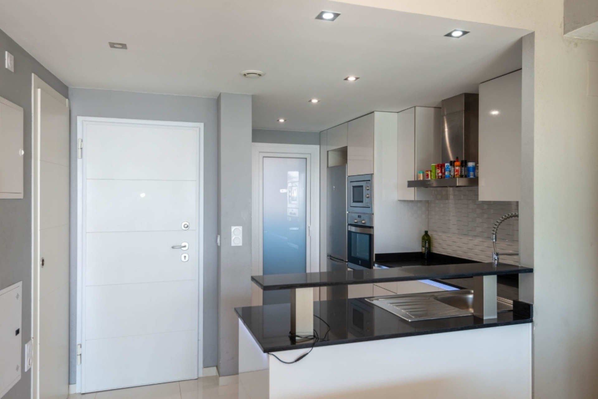 Herverkoop - 1. Appartement / flat - Punta Prima - Costa Blanca Zuid