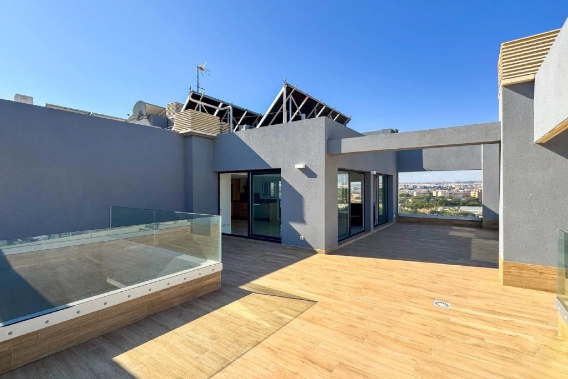 Herverkoop - 1. Appartement / flat - Punta Prima - Costa Blanca Zuid