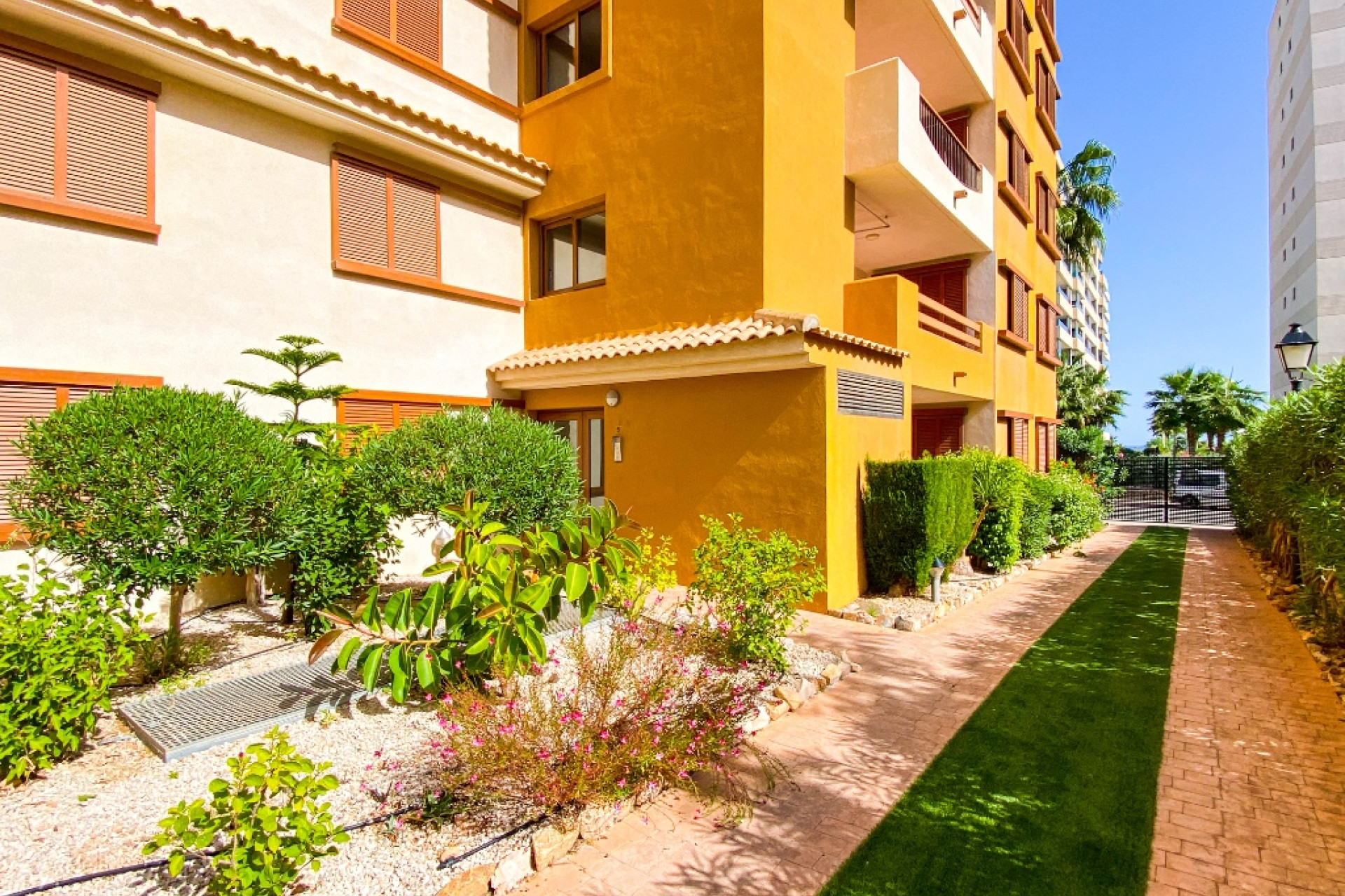 Herverkoop - 1. Appartement / flat - Punta Prima - Costa Blanca Zuid