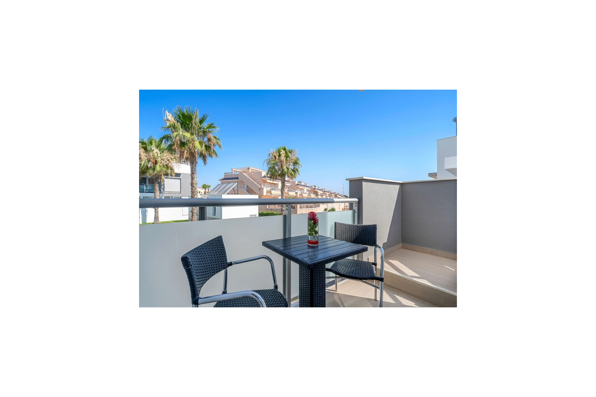 Herverkoop - 1. Appartement / flat - Punta Prima - Costa Blanca Zuid