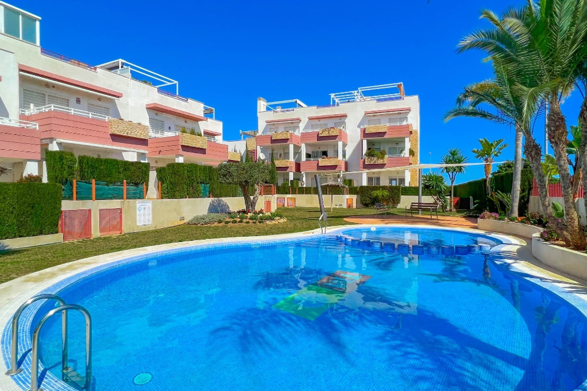 Herverkoop - 1. Appartement / flat - Punta Prima - Costa Blanca Zuid