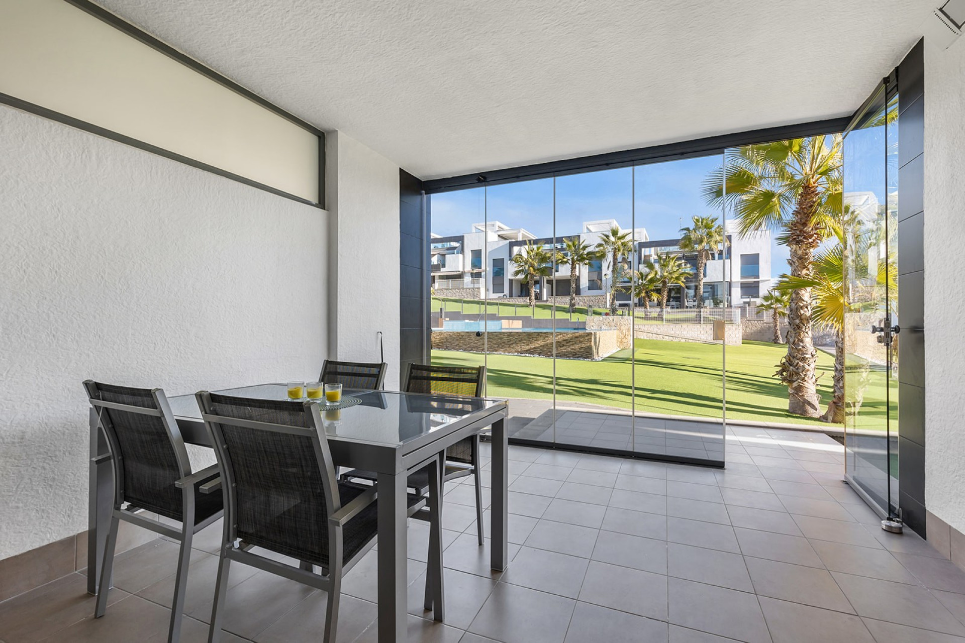 Herverkoop - 1. Appartement / flat - Punta Prima - Costa Blanca Zuid