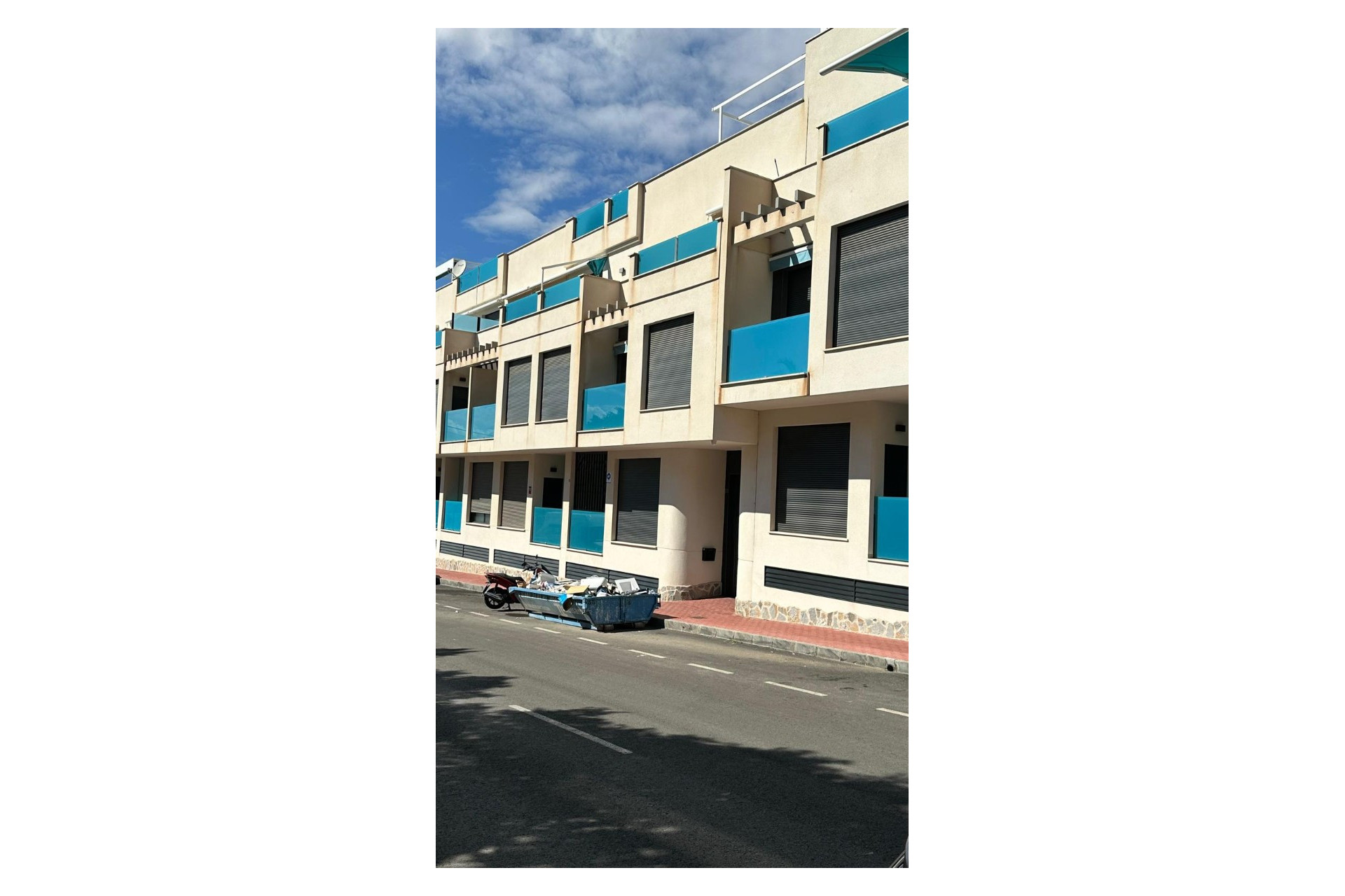 Herverkoop - 1. Appartement / flat - Torrevieja - Calas Blancas