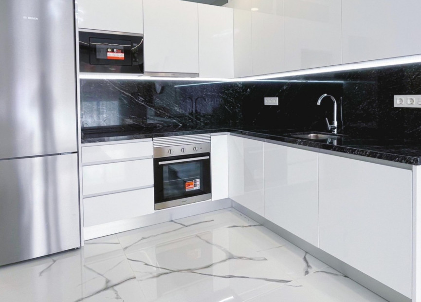 Herverkoop - 1. Appartement / flat - Torrevieja - Costa Blanca Zuid