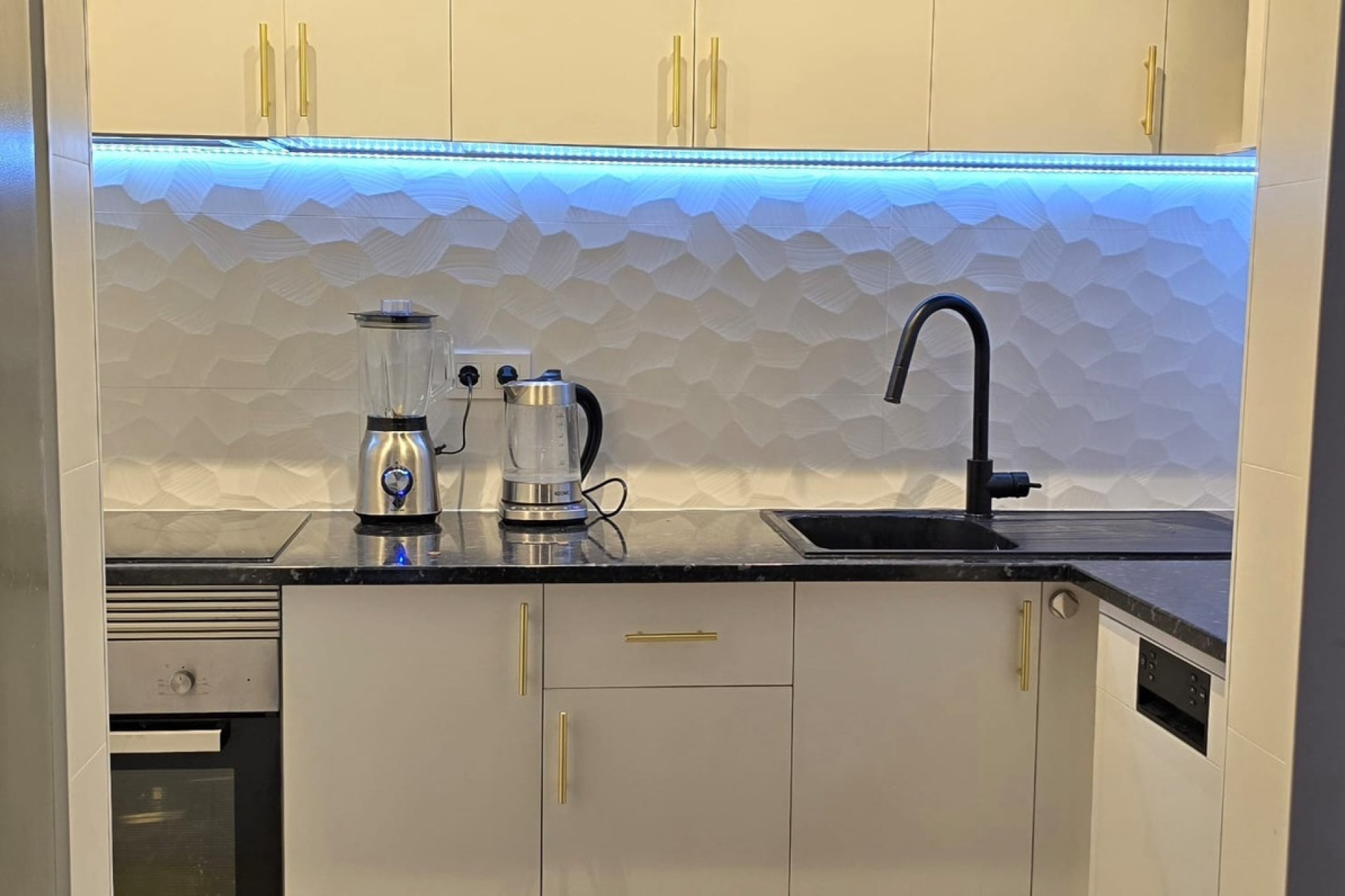 Herverkoop - 1. Appartement / flat - Torrevieja - Costa Blanca Zuid