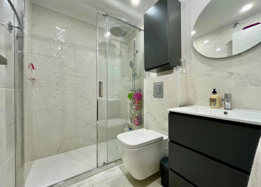 Herverkoop - 1. Appartement / flat - Torrevieja - Costa Blanca Zuid