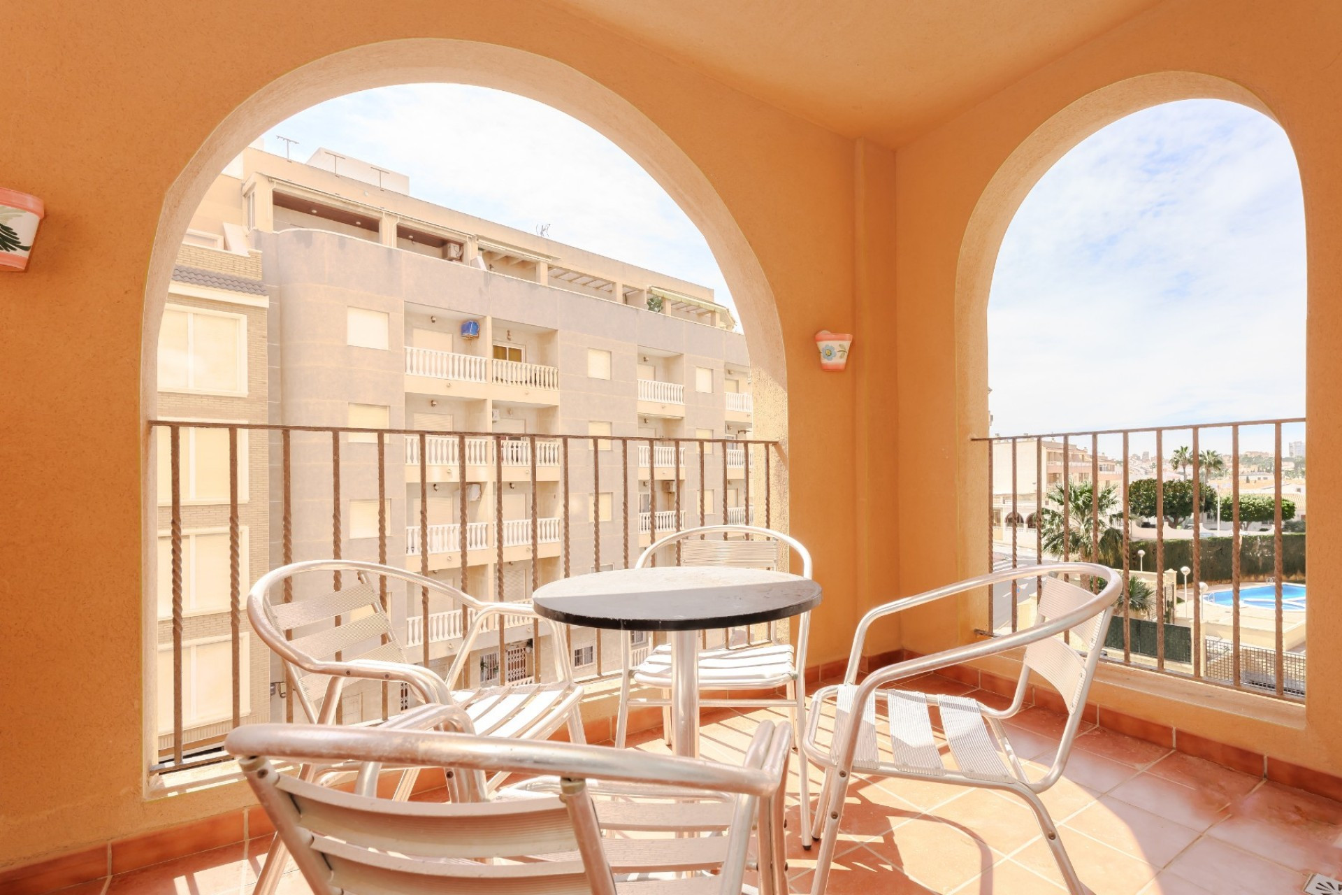 Herverkoop - 1. Appartement / flat - Torrevieja - Costa Blanca Zuid