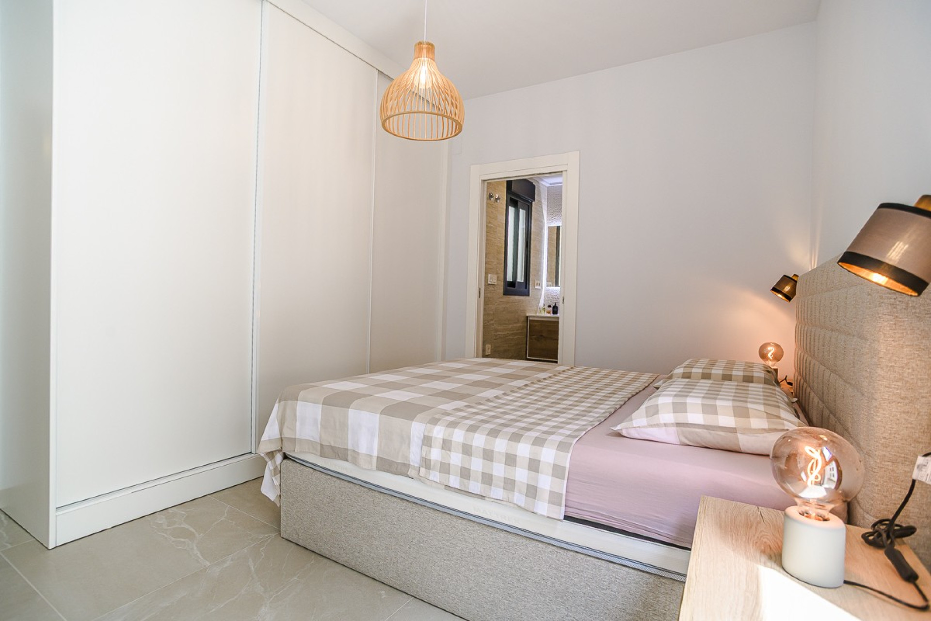 Herverkoop - 1. Appartement / flat - Torrevieja - Costa Blanca Zuid