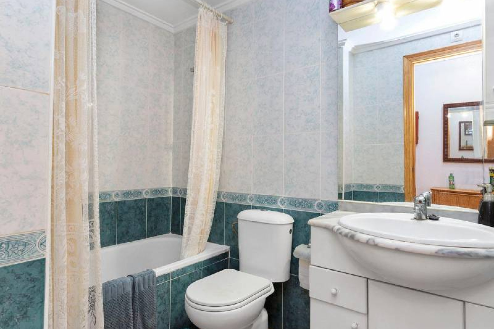 Herverkoop - 1. Appartement / flat - Torrevieja - Costa Blanca Zuid