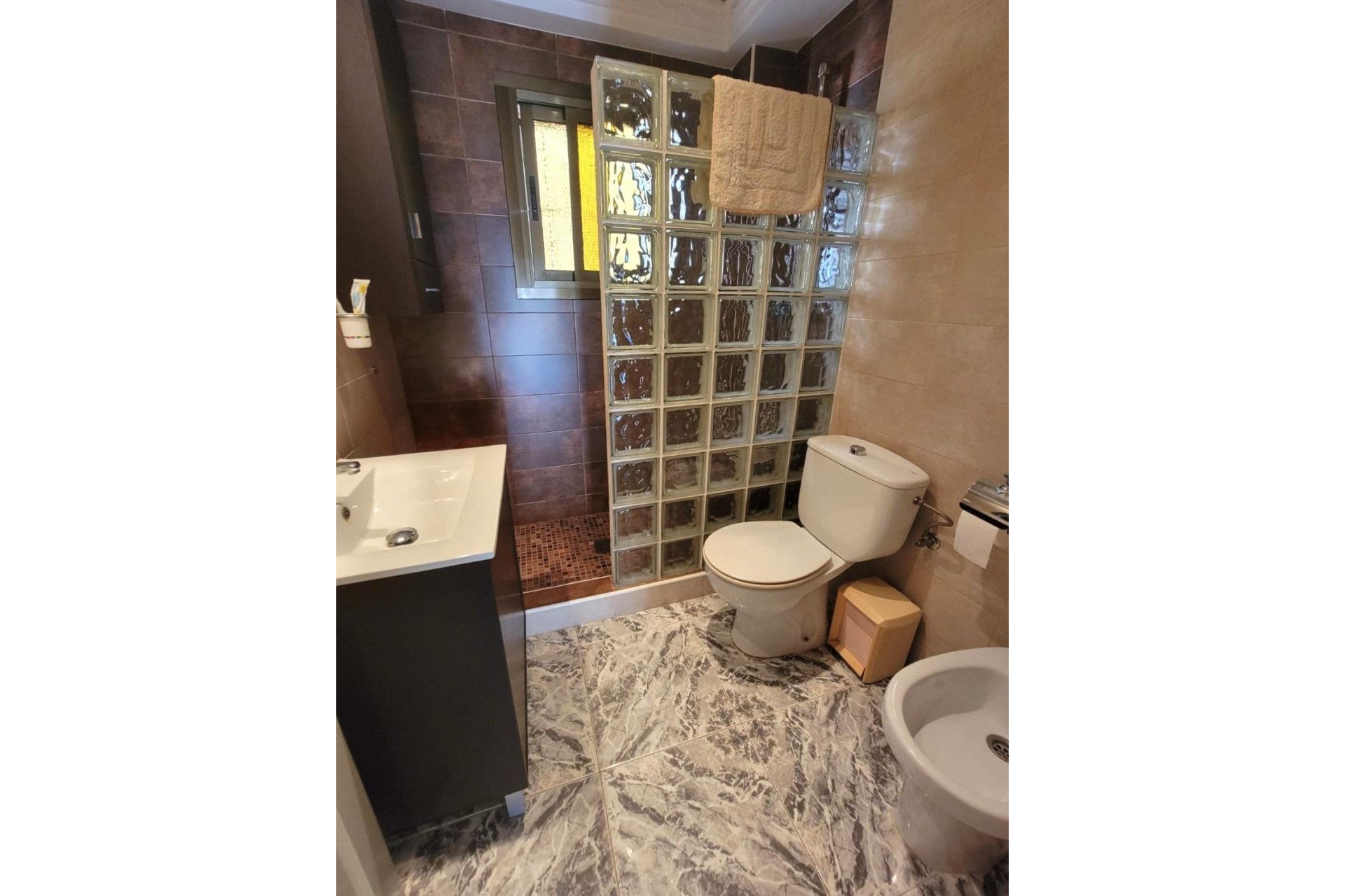 Herverkoop - 1. Appartement / flat - Torrevieja - Costa Blanca Zuid