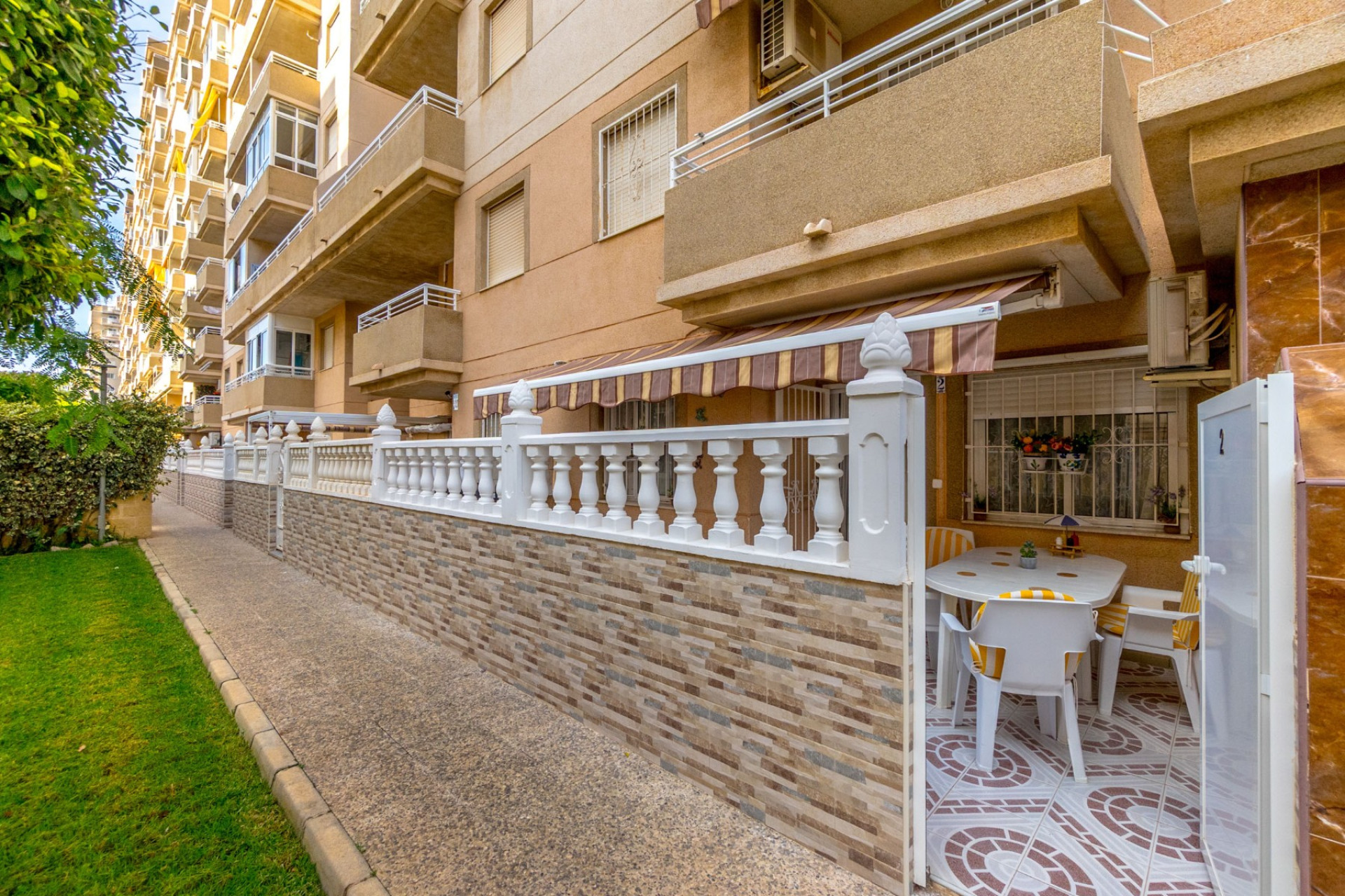 Herverkoop - 1. Appartement / flat - Torrevieja - Costa Blanca Zuid