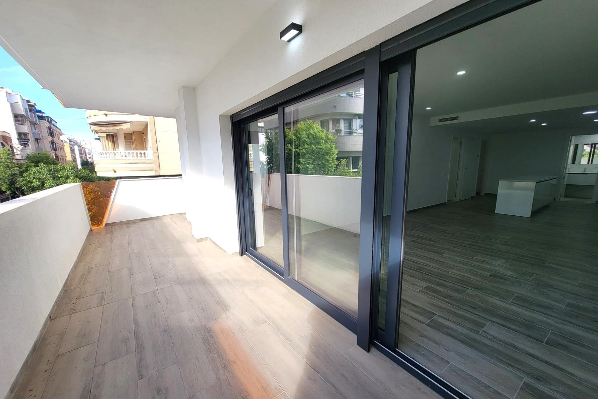 Herverkoop - 1. Appartement / flat - Torrevieja - Costa Blanca Zuid