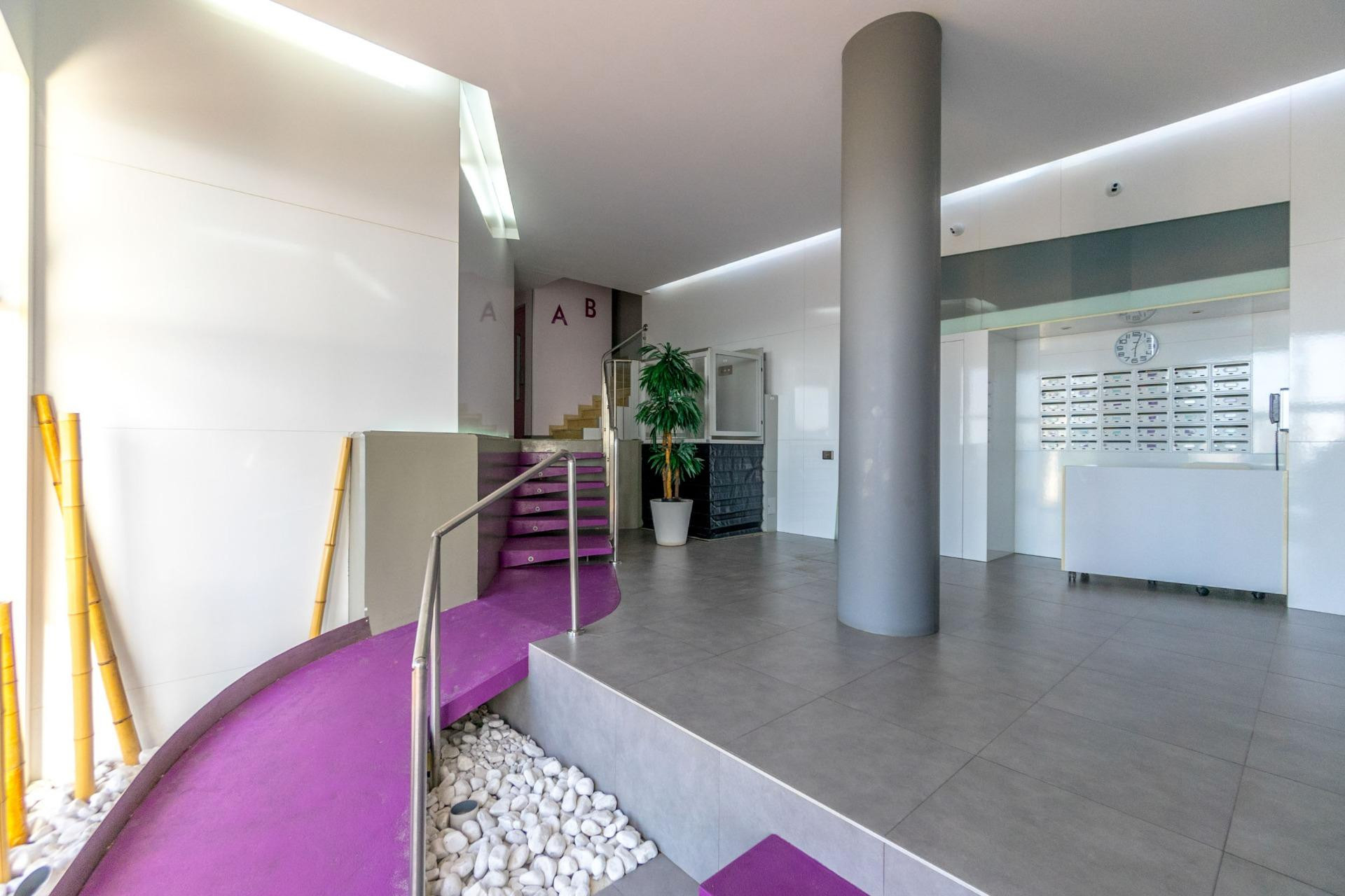 Herverkoop - 1. Appartement / flat - Torrevieja - Costa Blanca Zuid