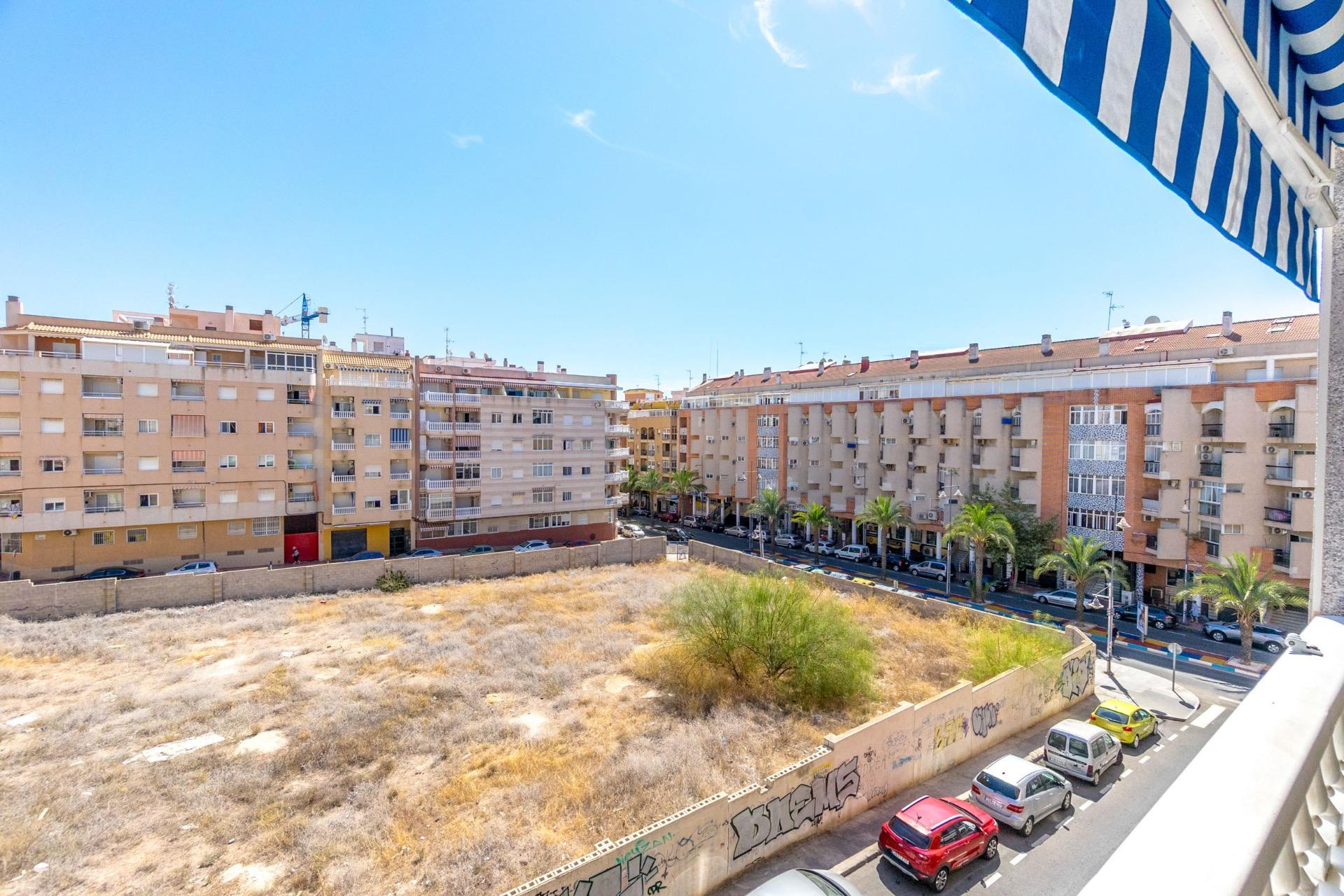 Herverkoop - 1. Appartement / flat - Torrevieja - Costa Blanca Zuid